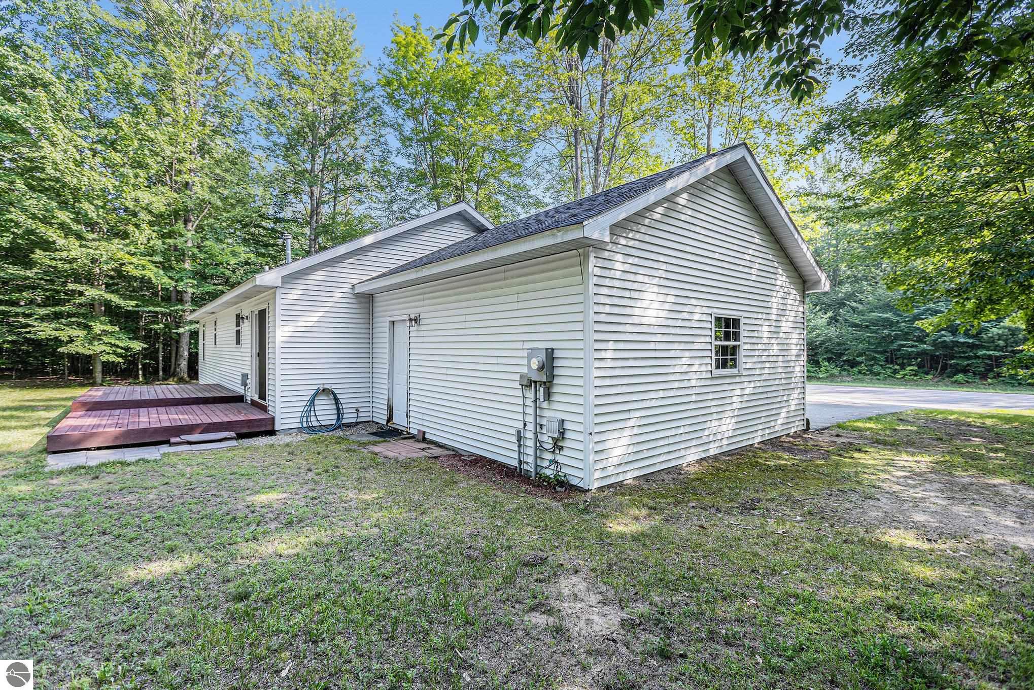 8250 Bent Pine Drive