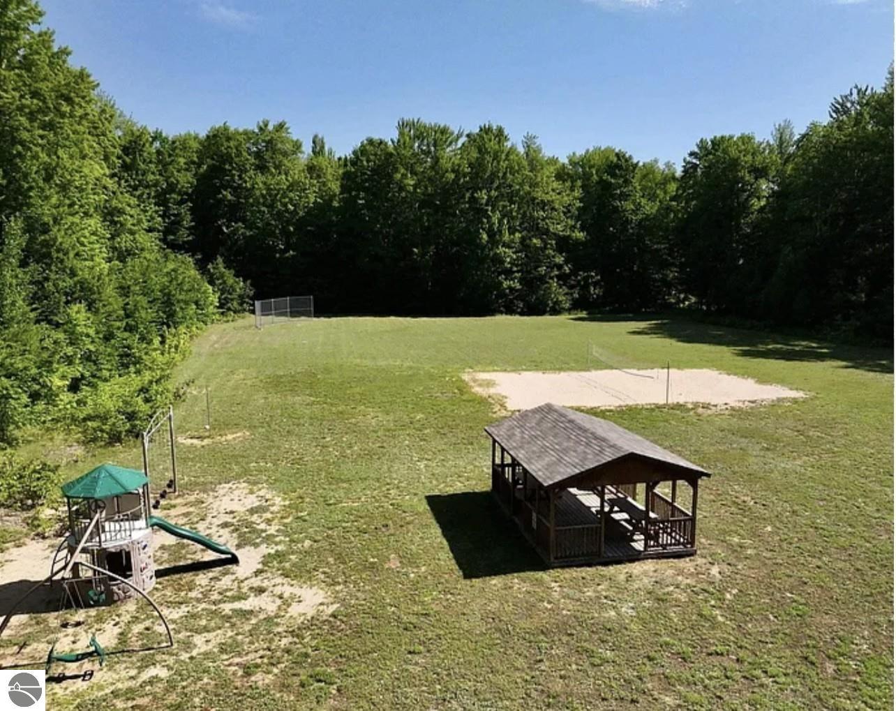 8250 Bent Pine Drive