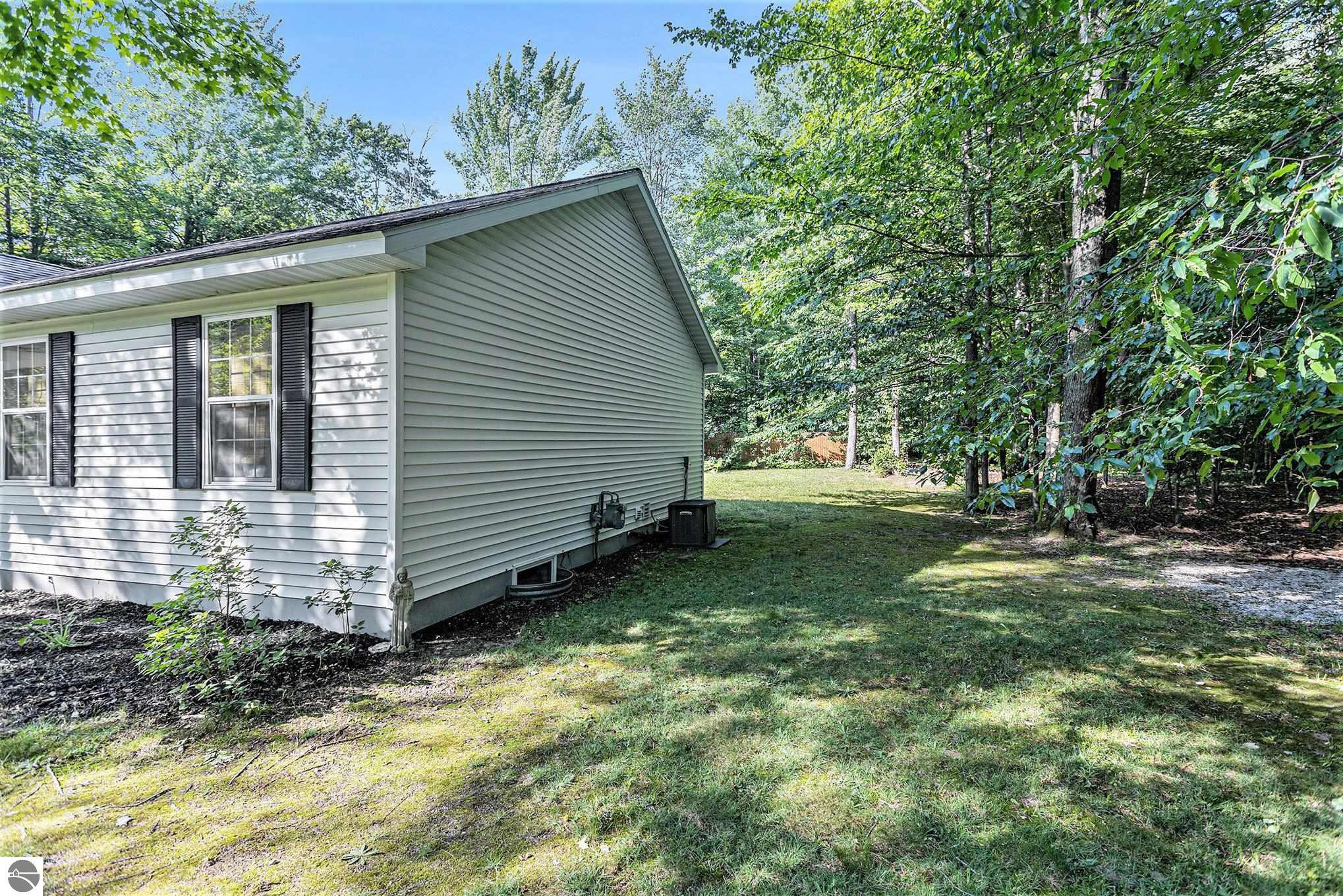 8250 Bent Pine Drive