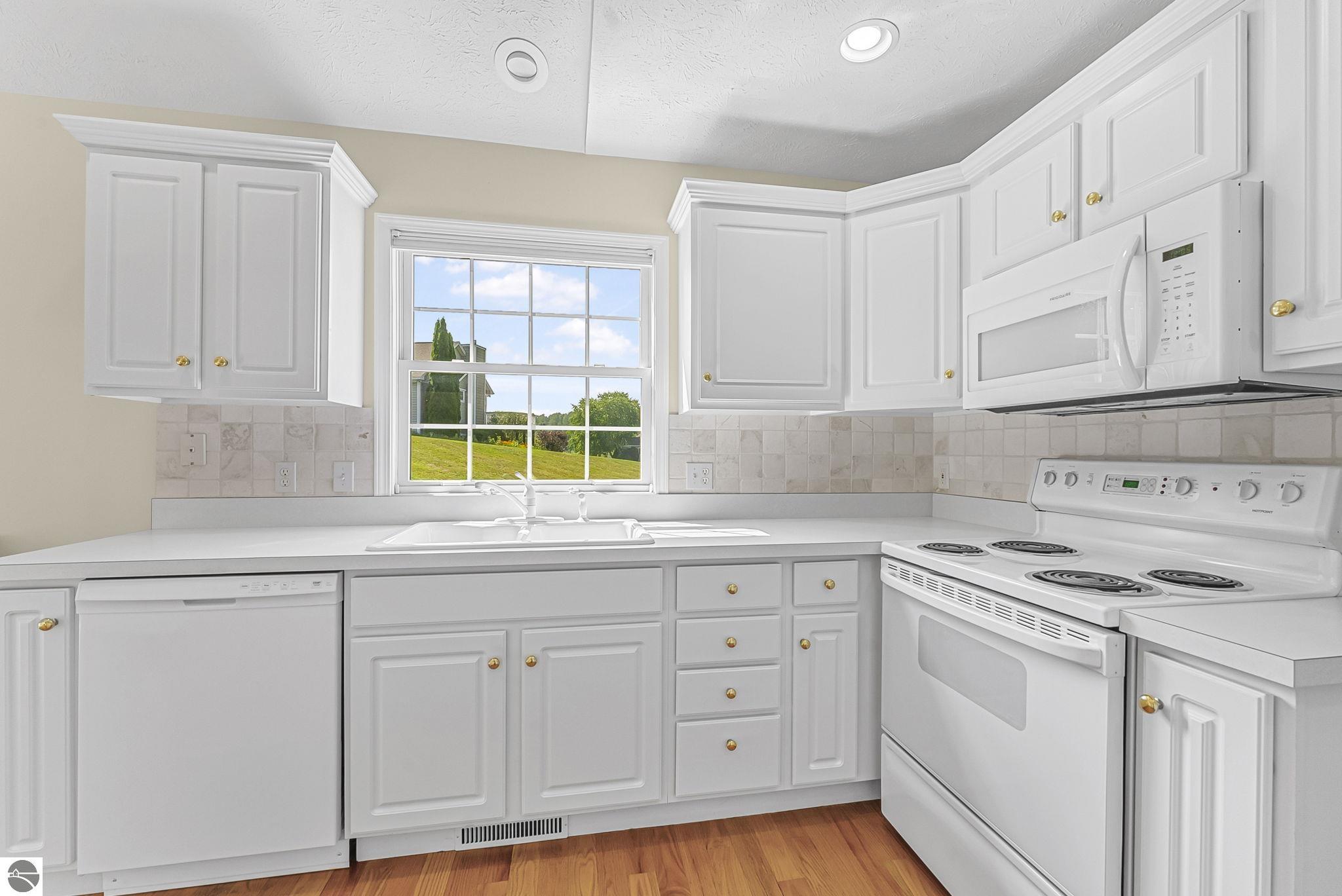 3074 Crown Wood Court