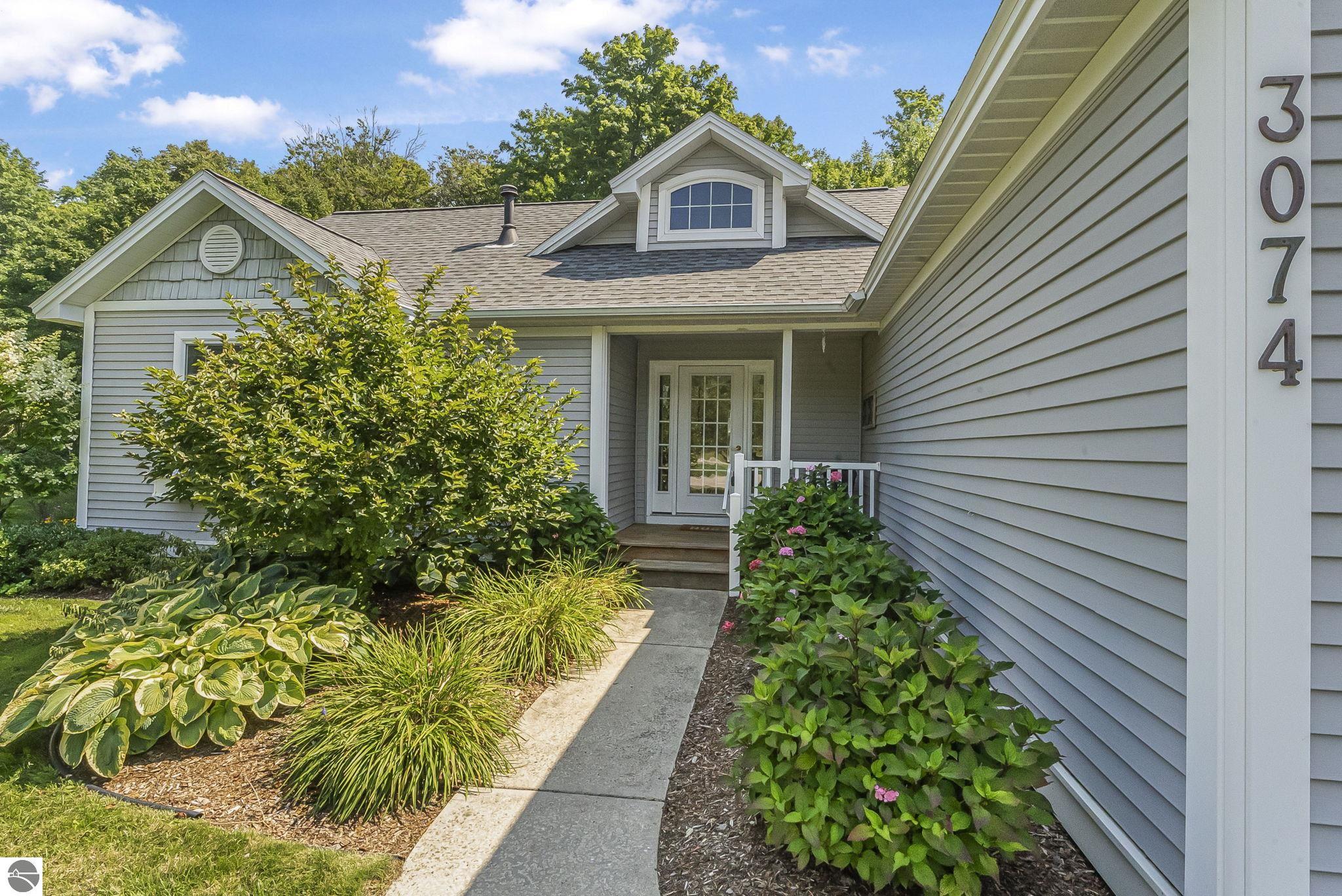 3074 Crown Wood Court