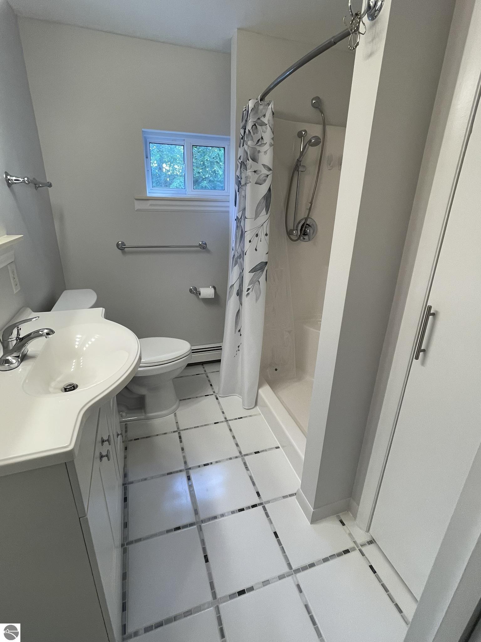 1230 Plainview Avenue