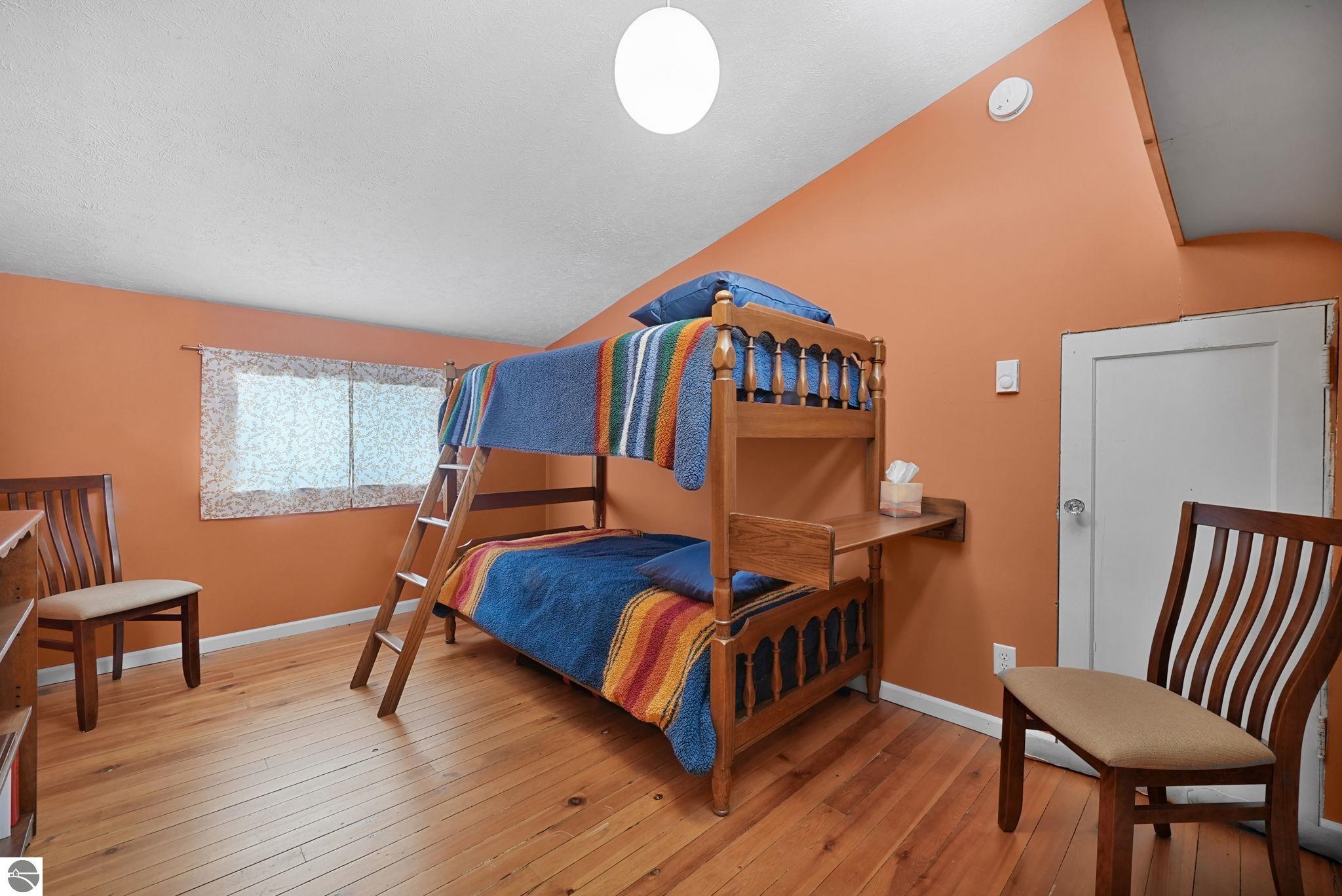 1189 Gray Road
