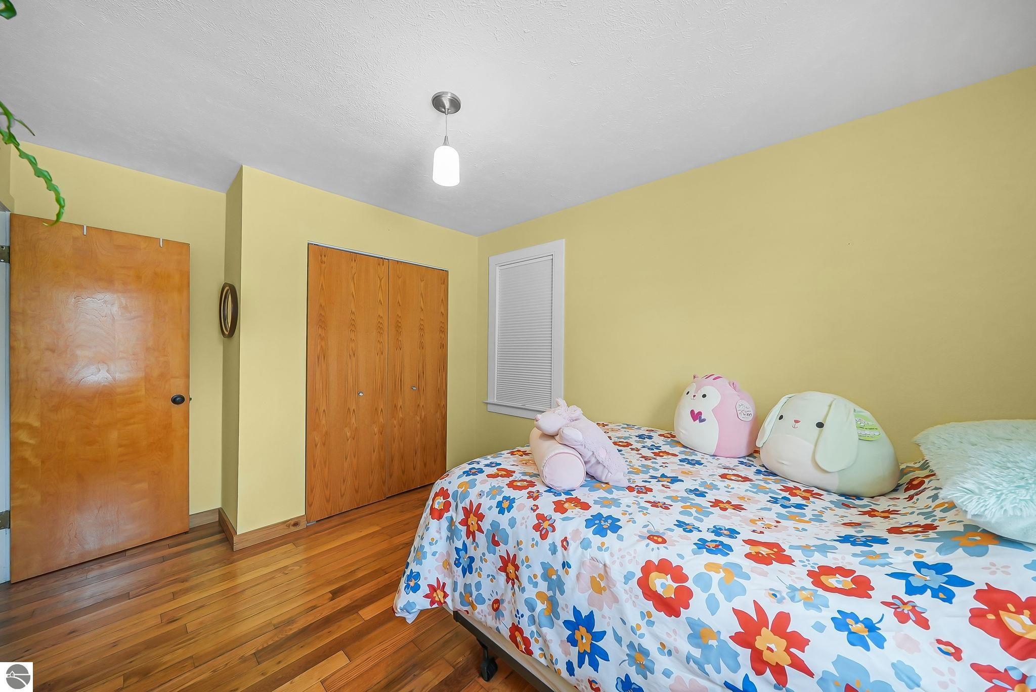 1189 Gray Road