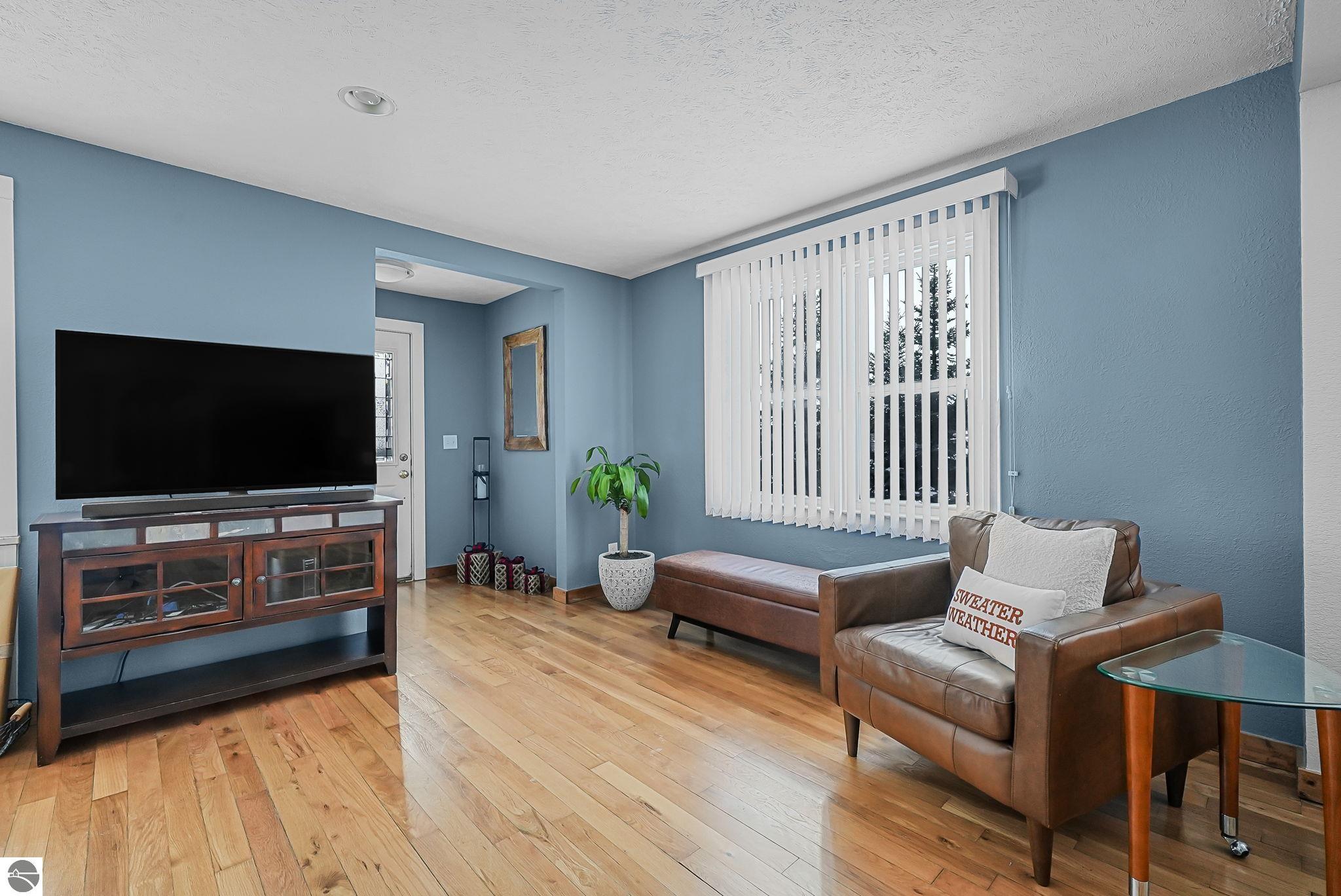 1189 Gray Road