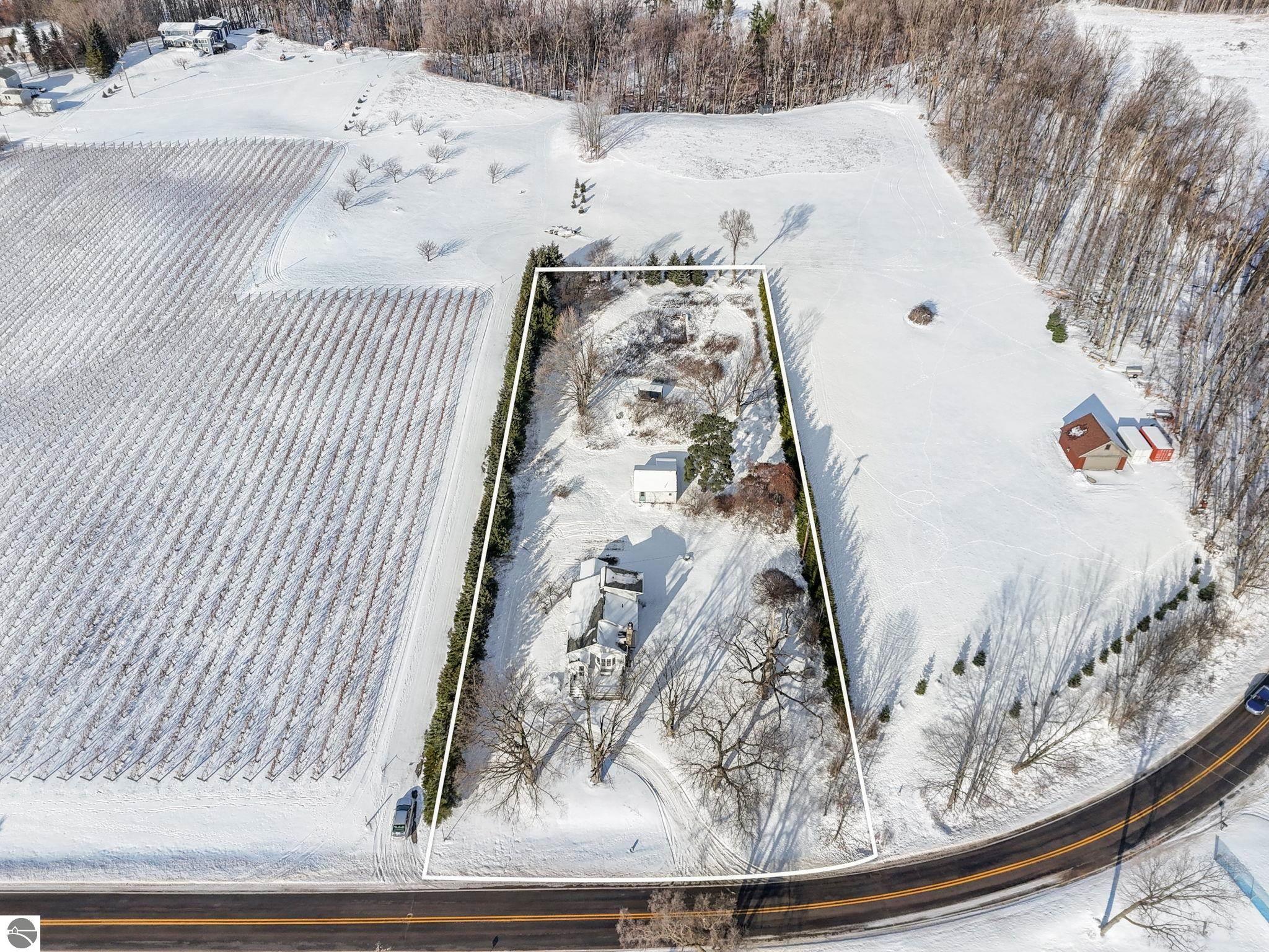 1189 Gray Road