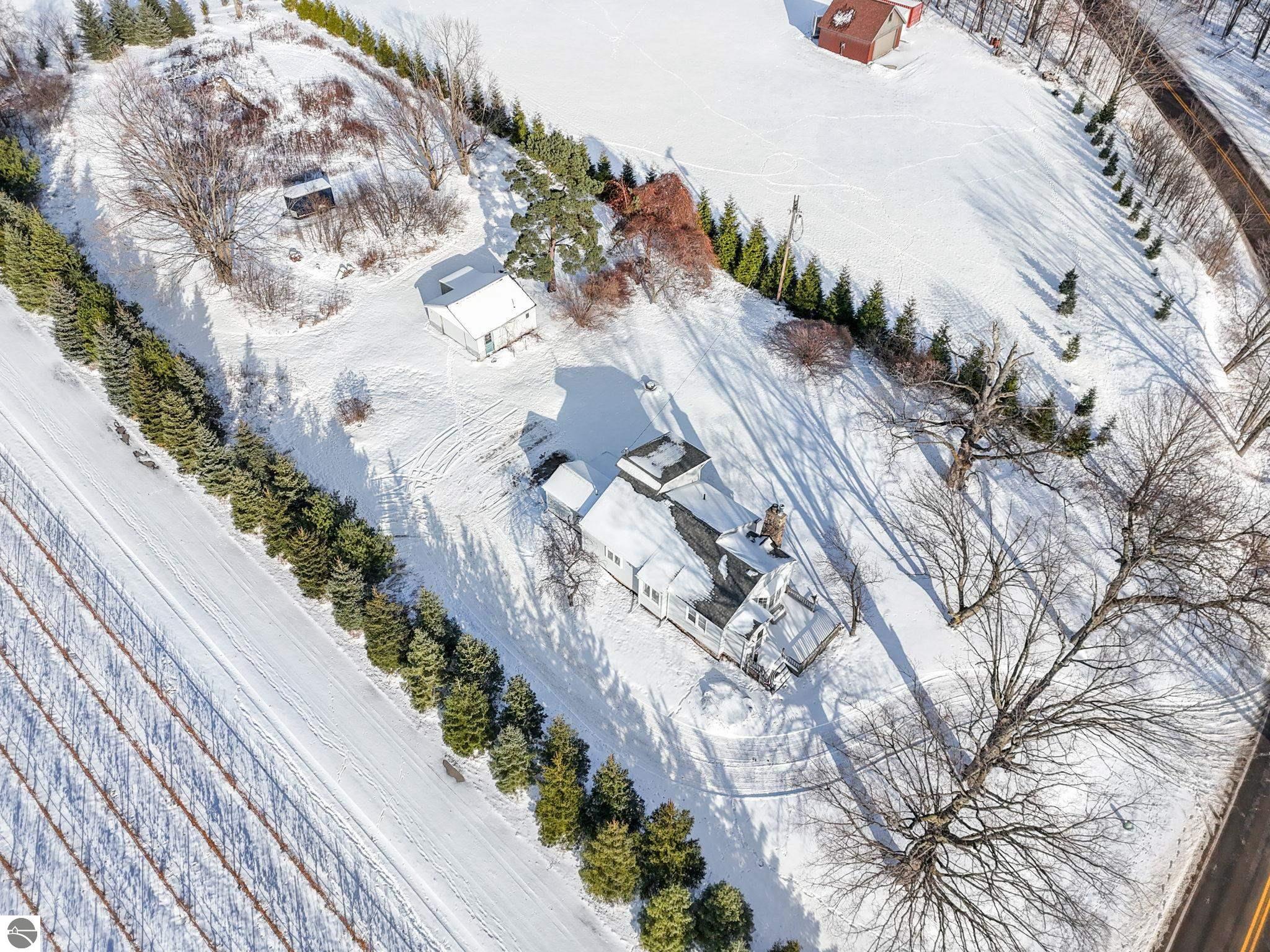 1189 Gray Road