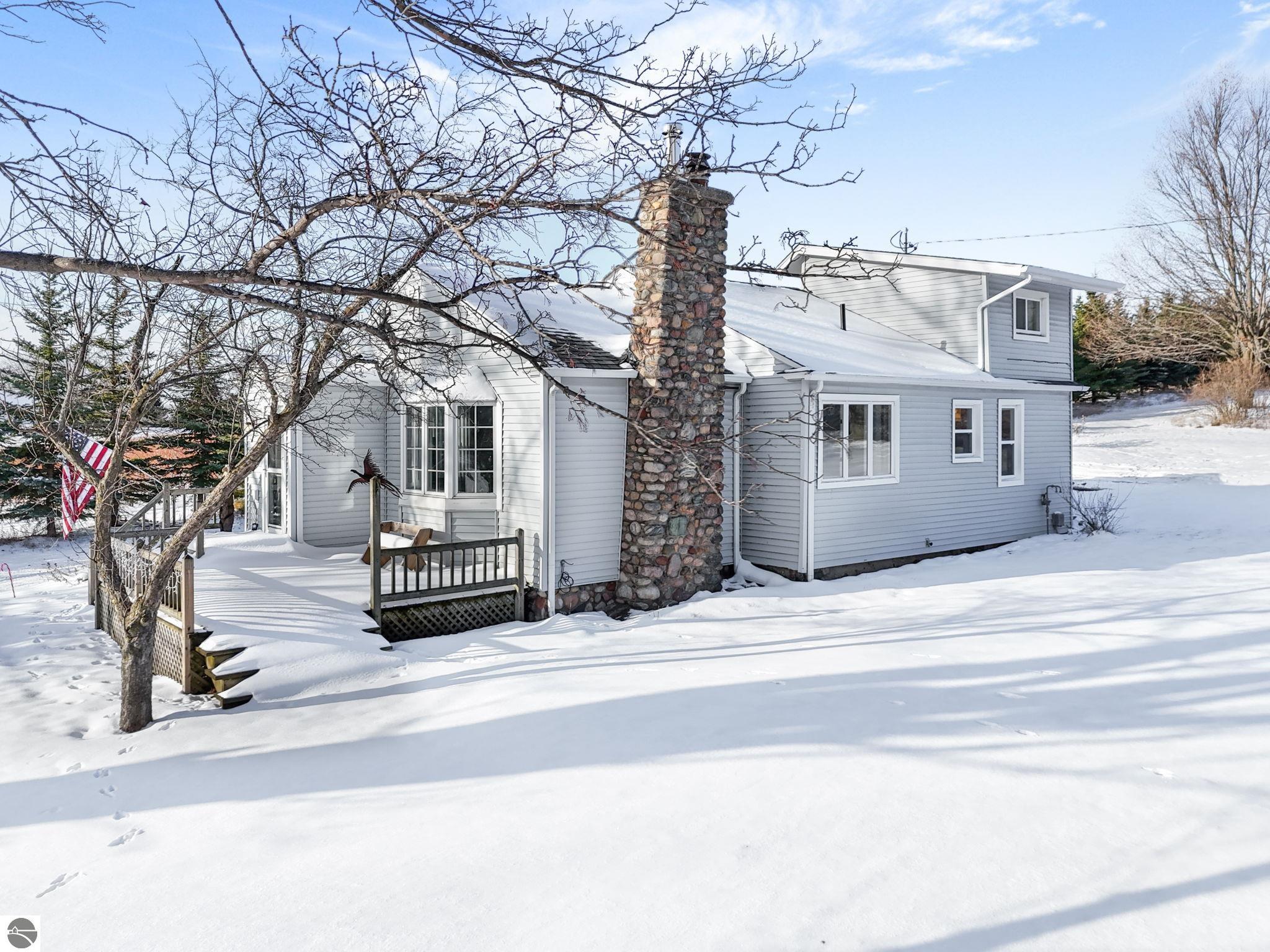 1189 Gray Road
