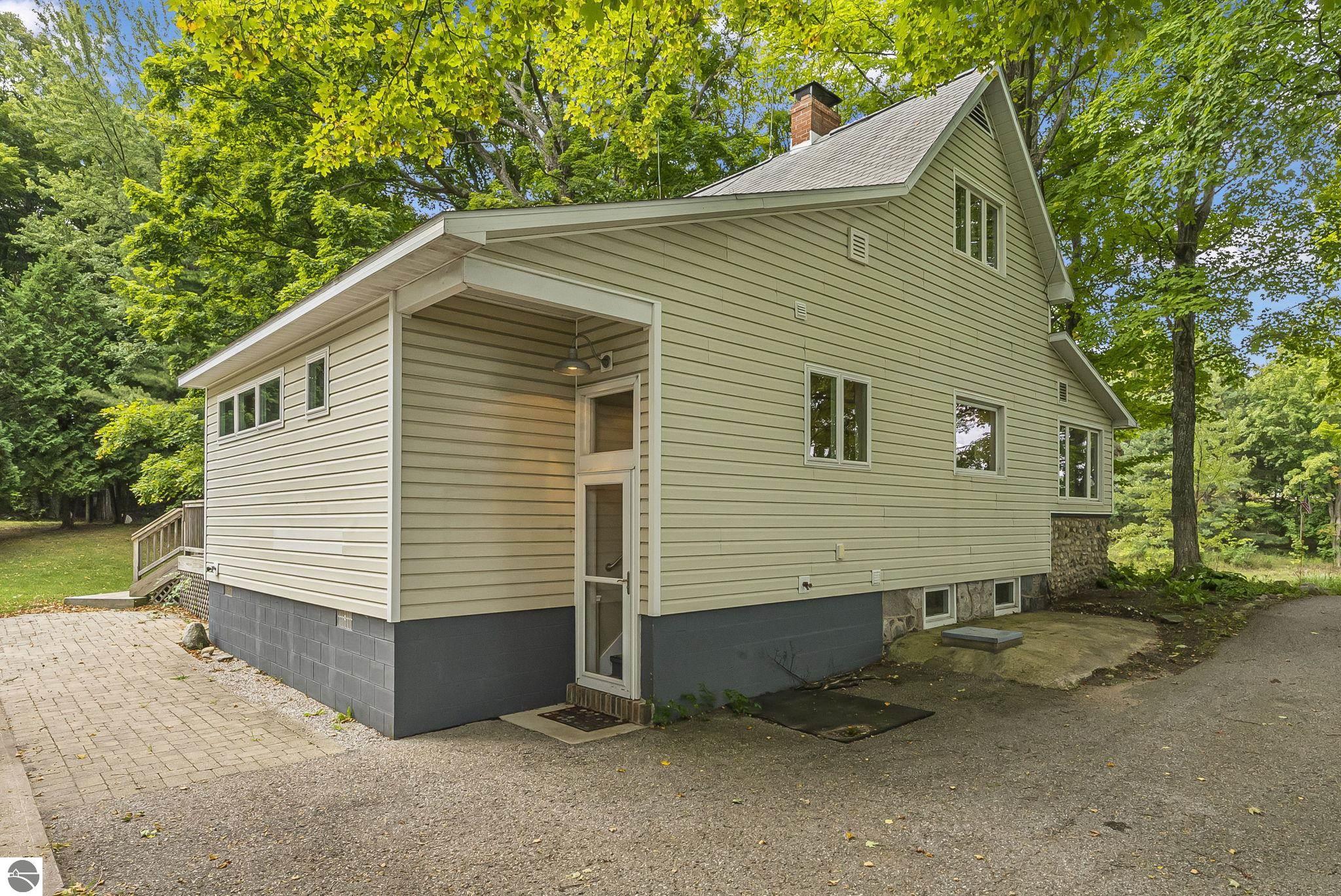 3312 Zimmerman Road