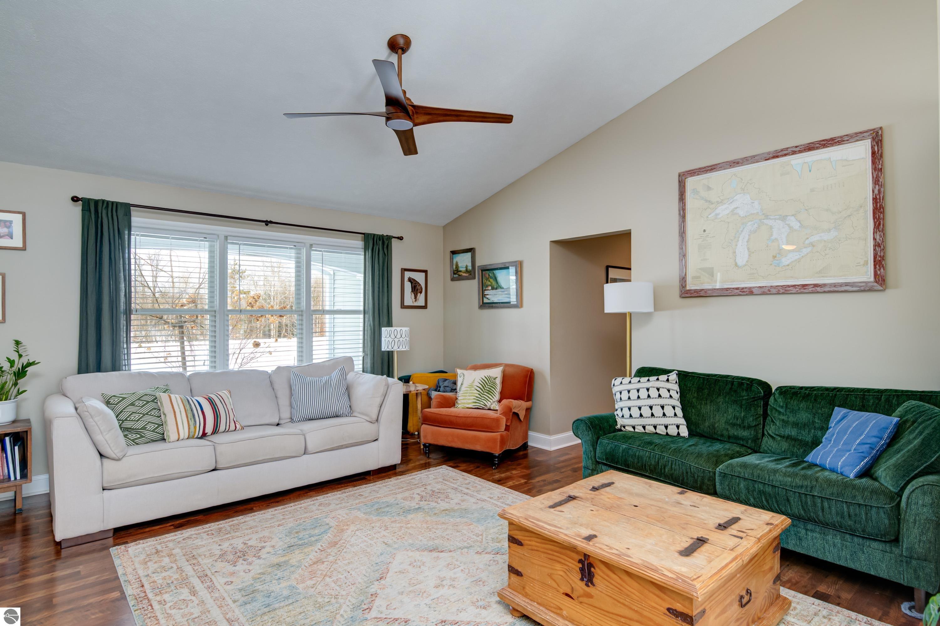 6107 Jeffrey Place