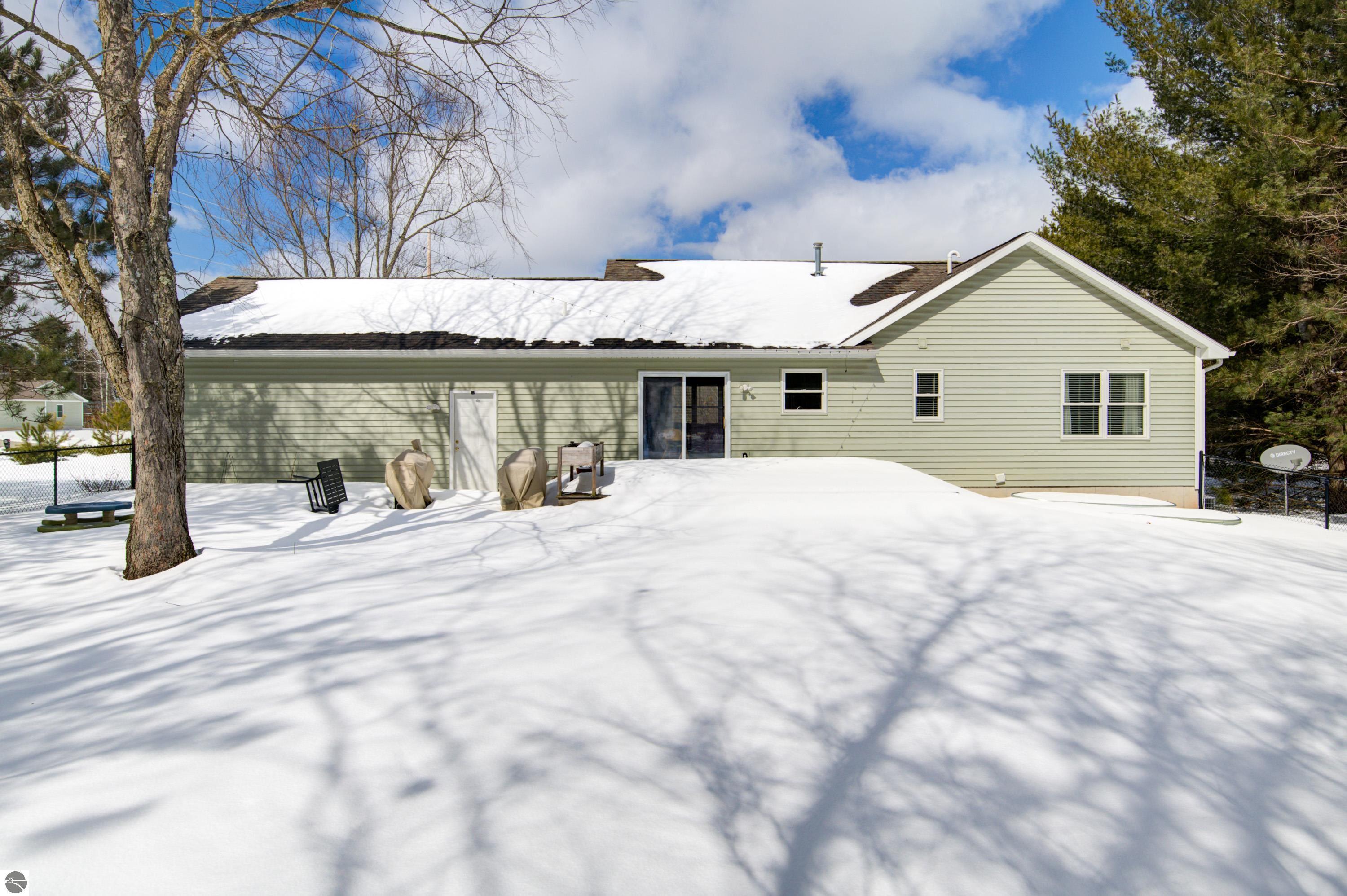 6107 Jeffrey Place