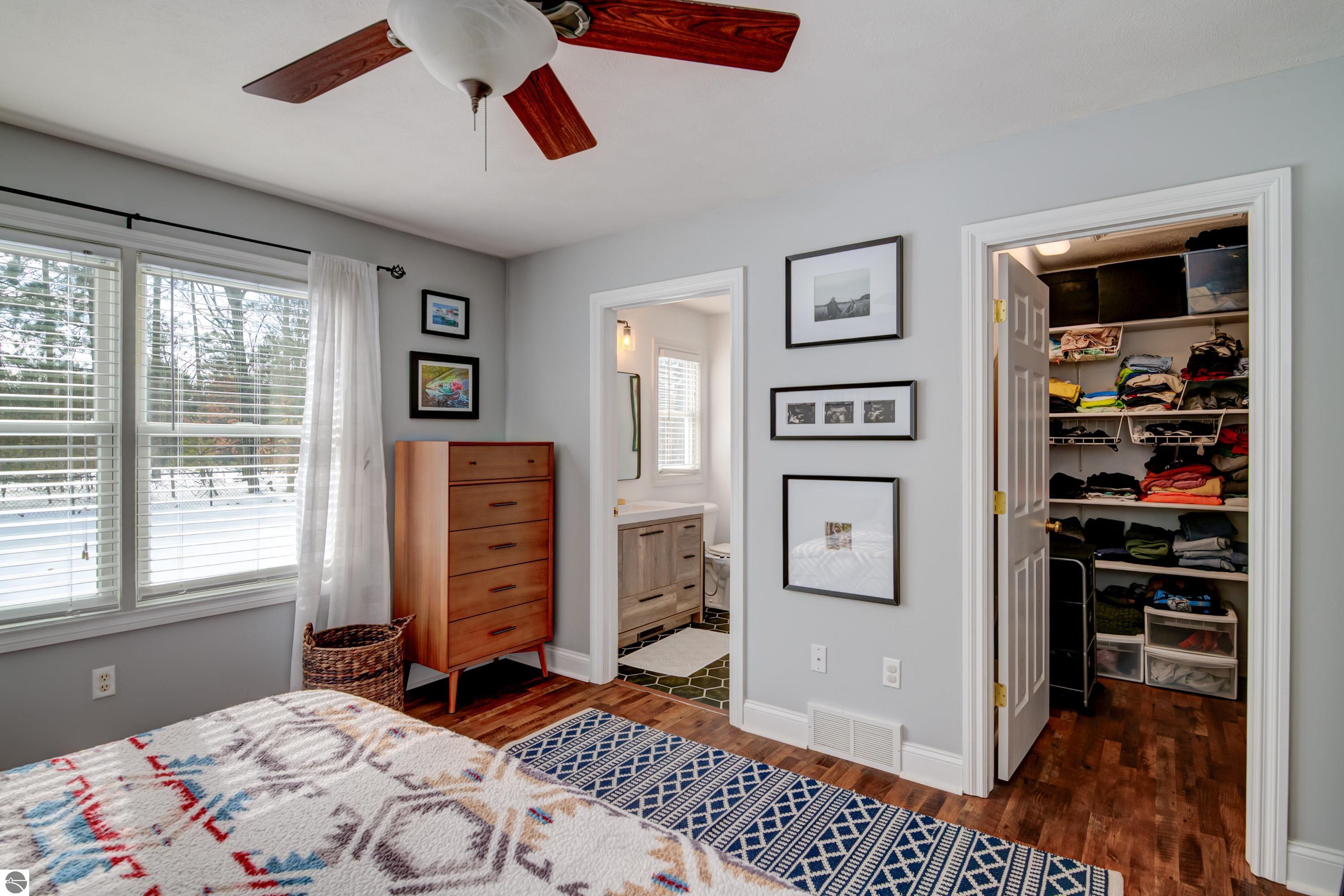 6107 Jeffrey Place