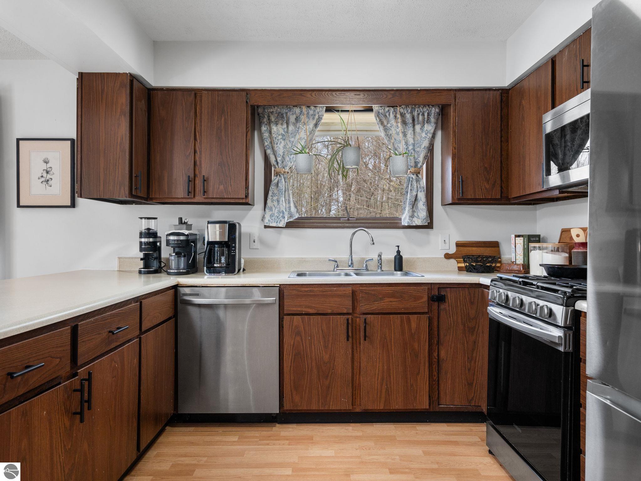 4450 Antioch Drive