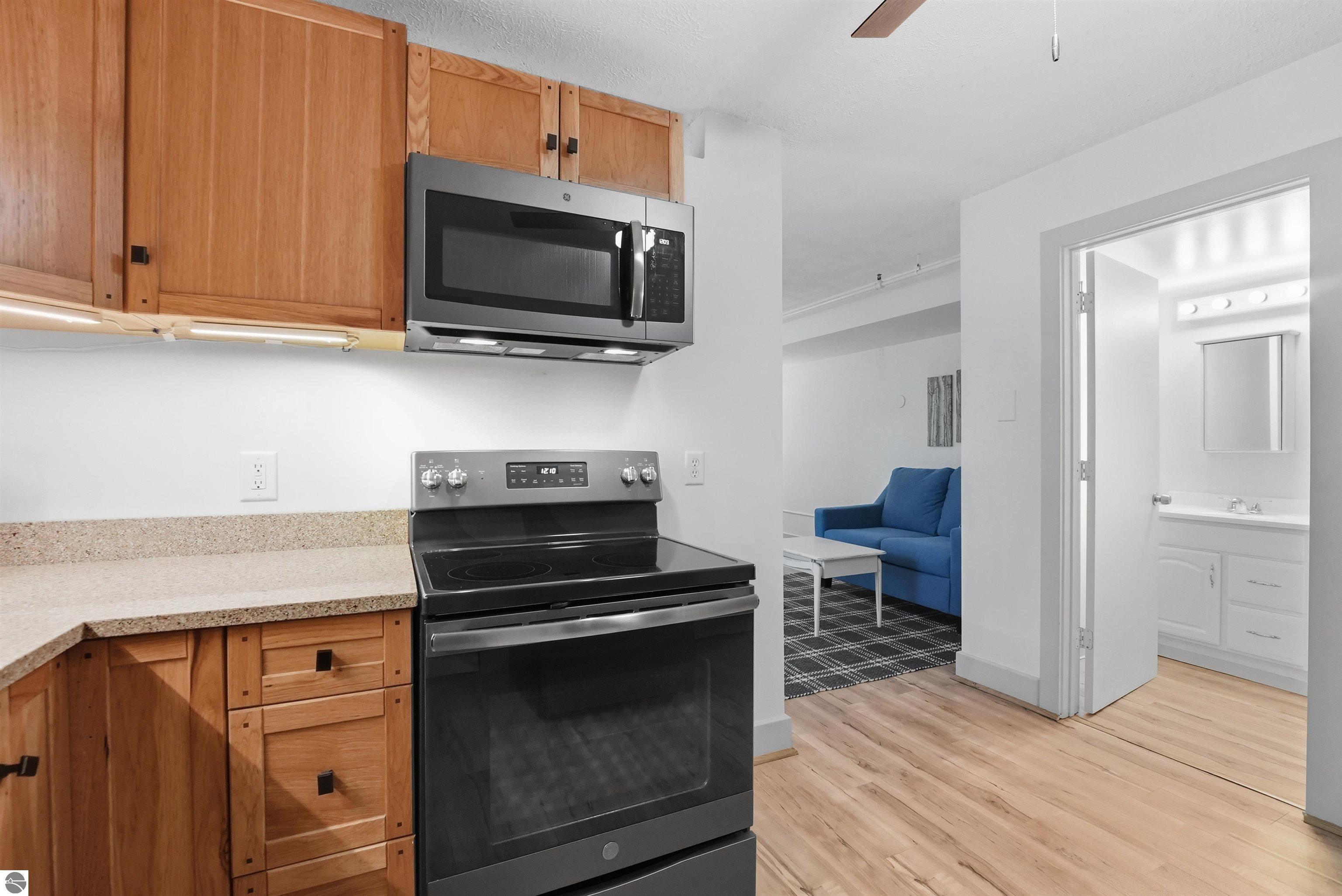 124 Beech # 207