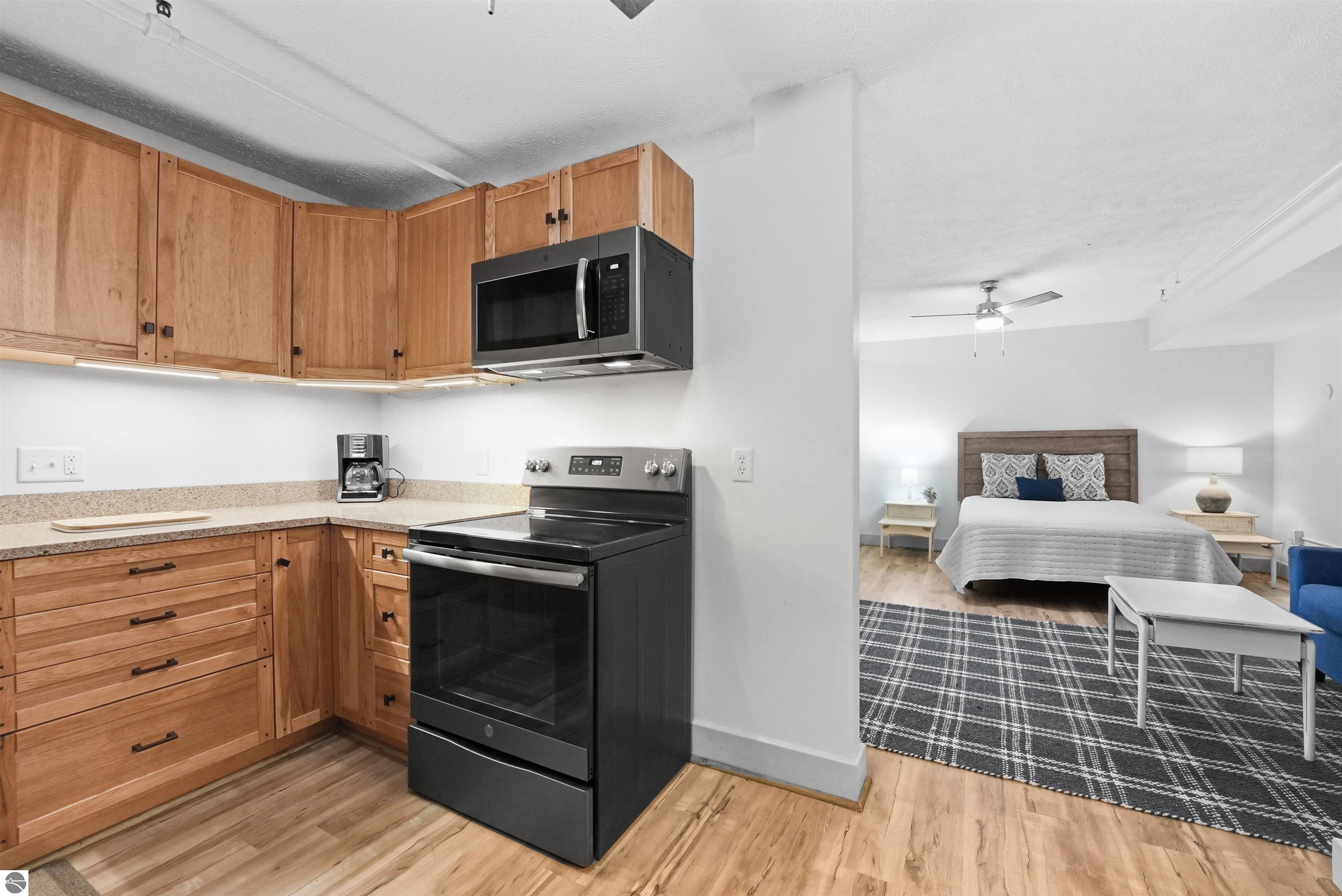 124 Beech # 207