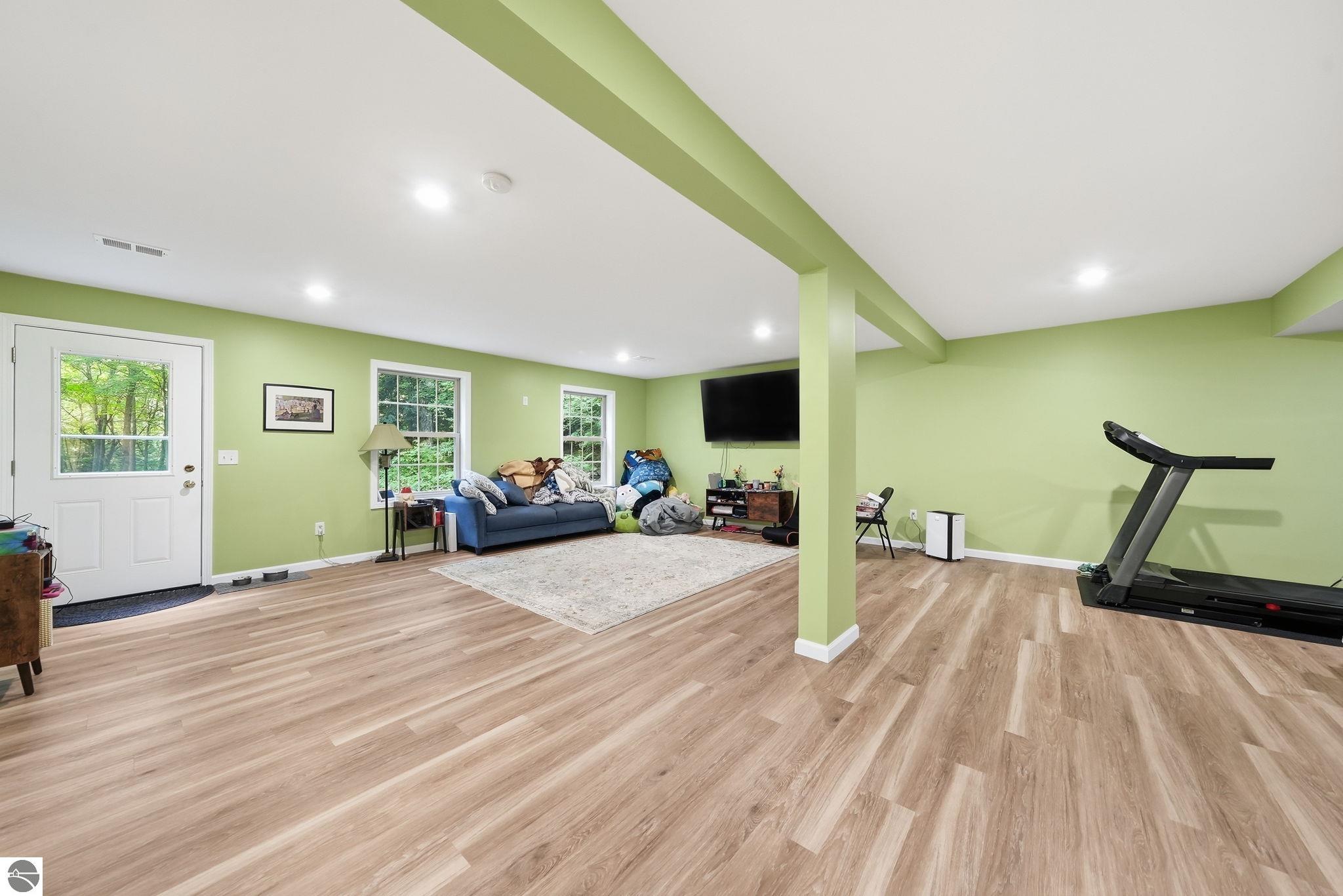 982 Shamrock Lane