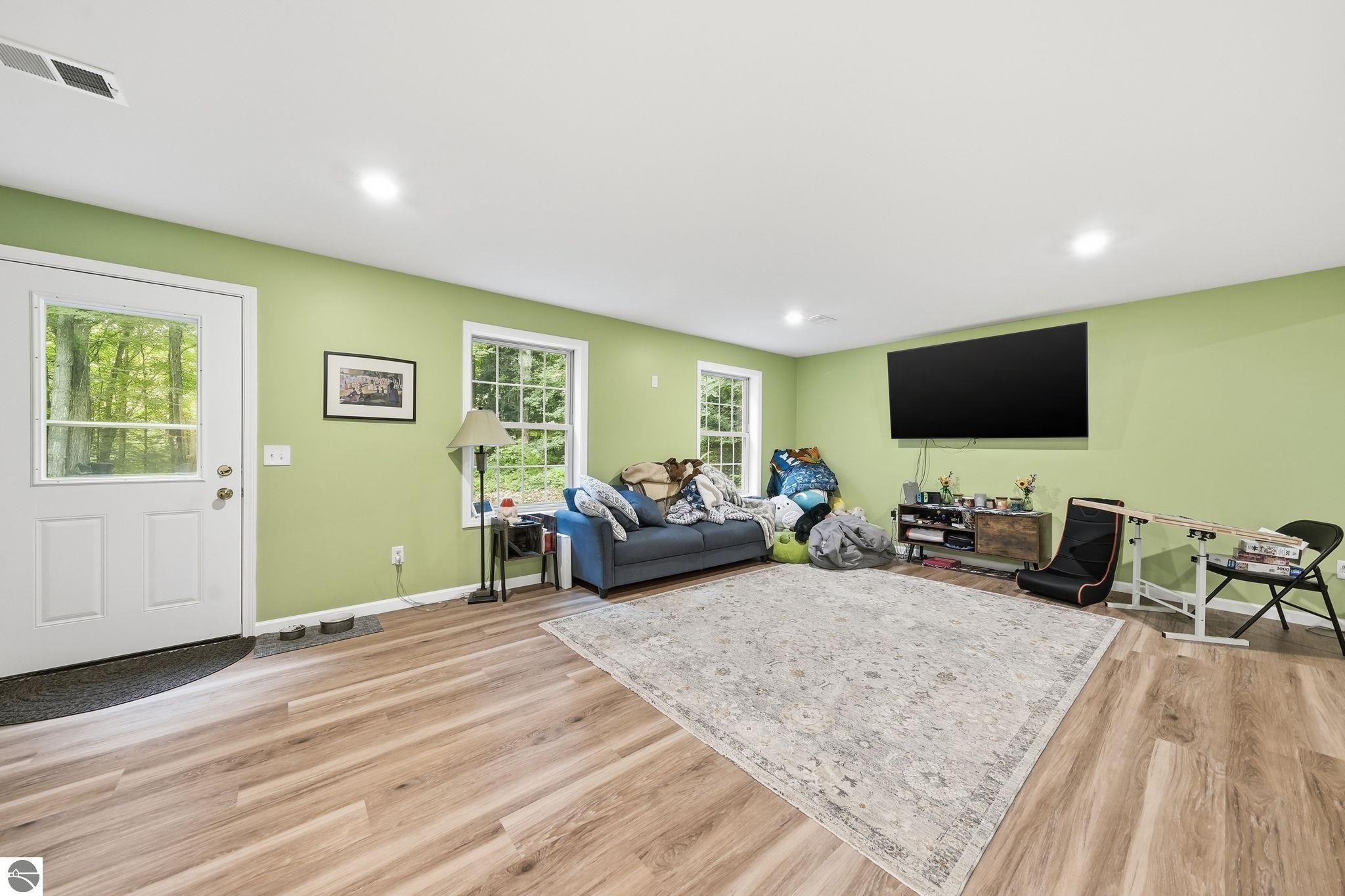 982 Shamrock Lane