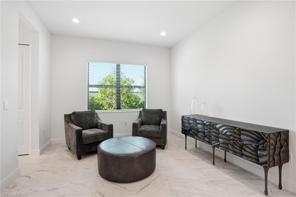 8368 Preserve Point DR