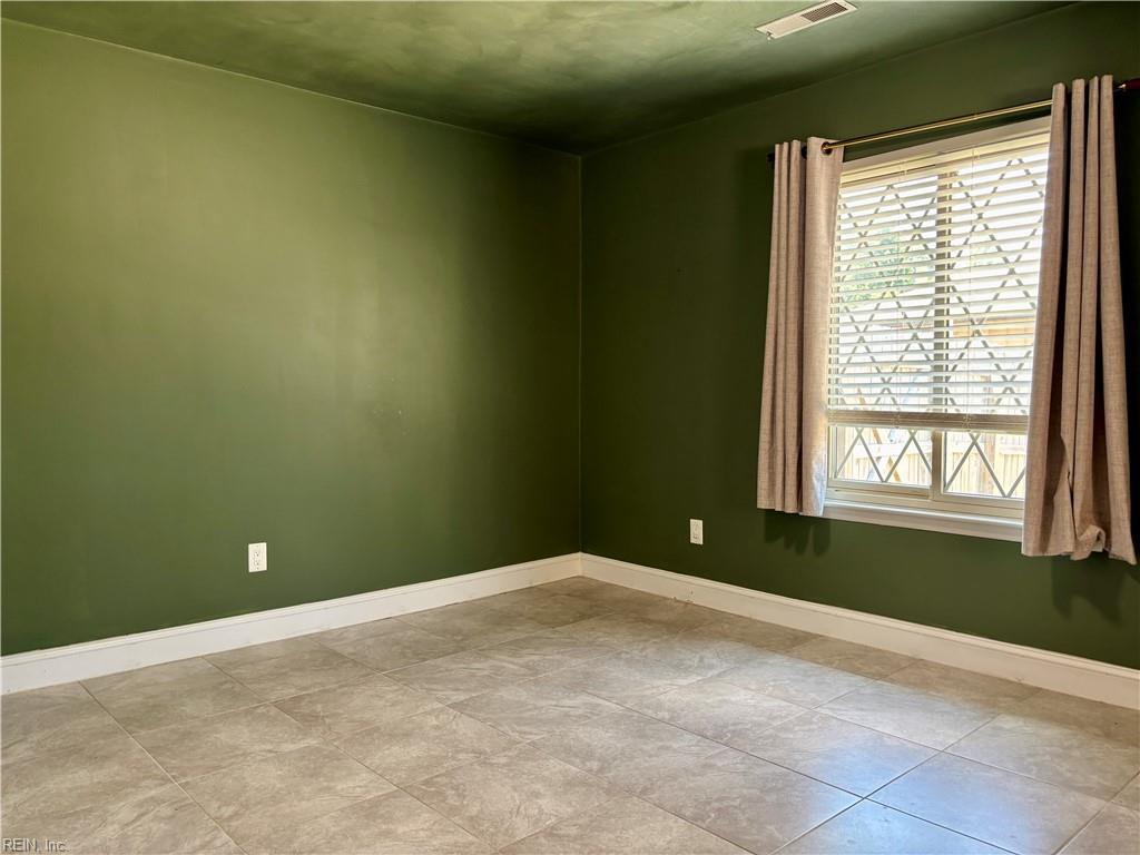 956 Calypso LN