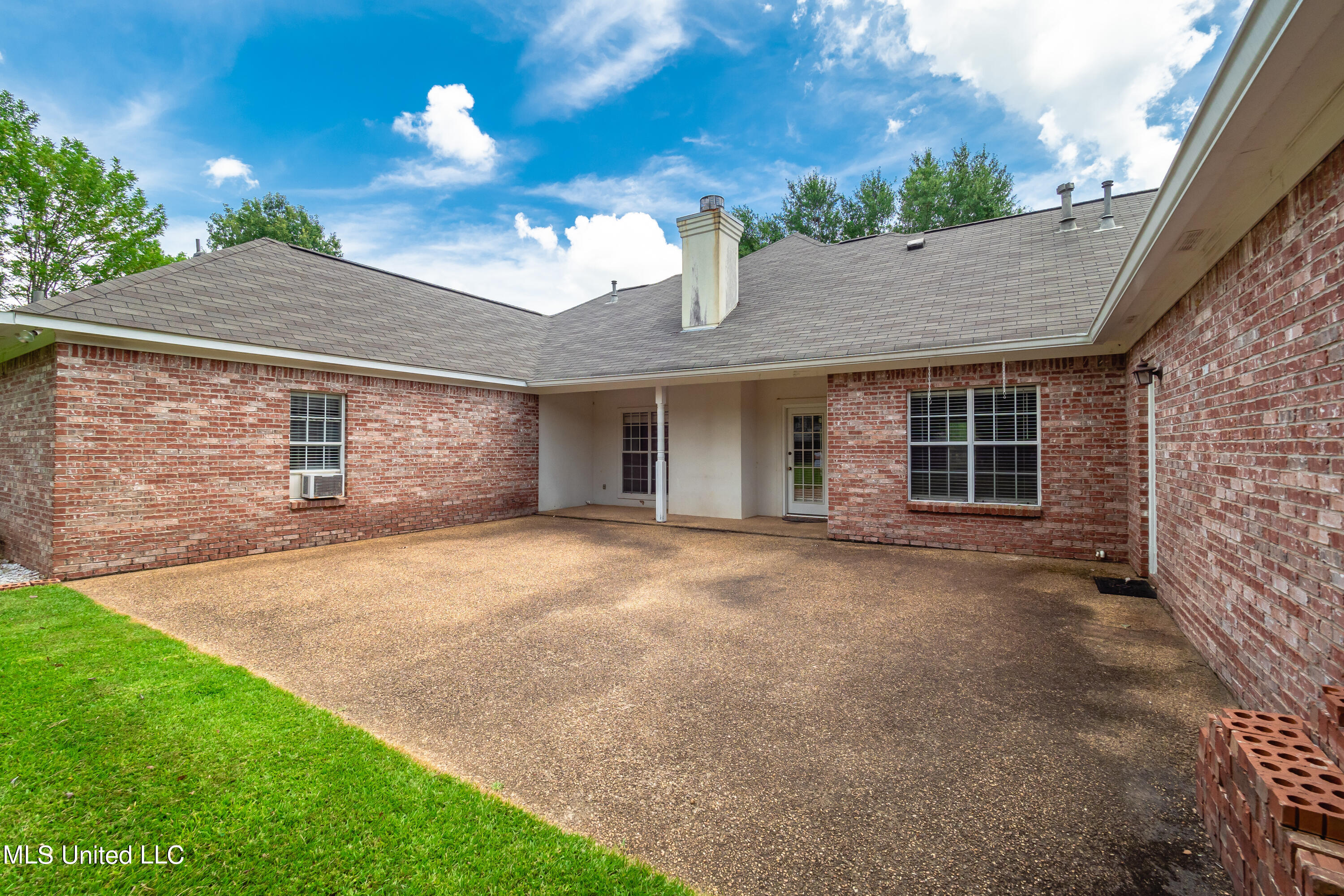 444 Jordan Ridge Place