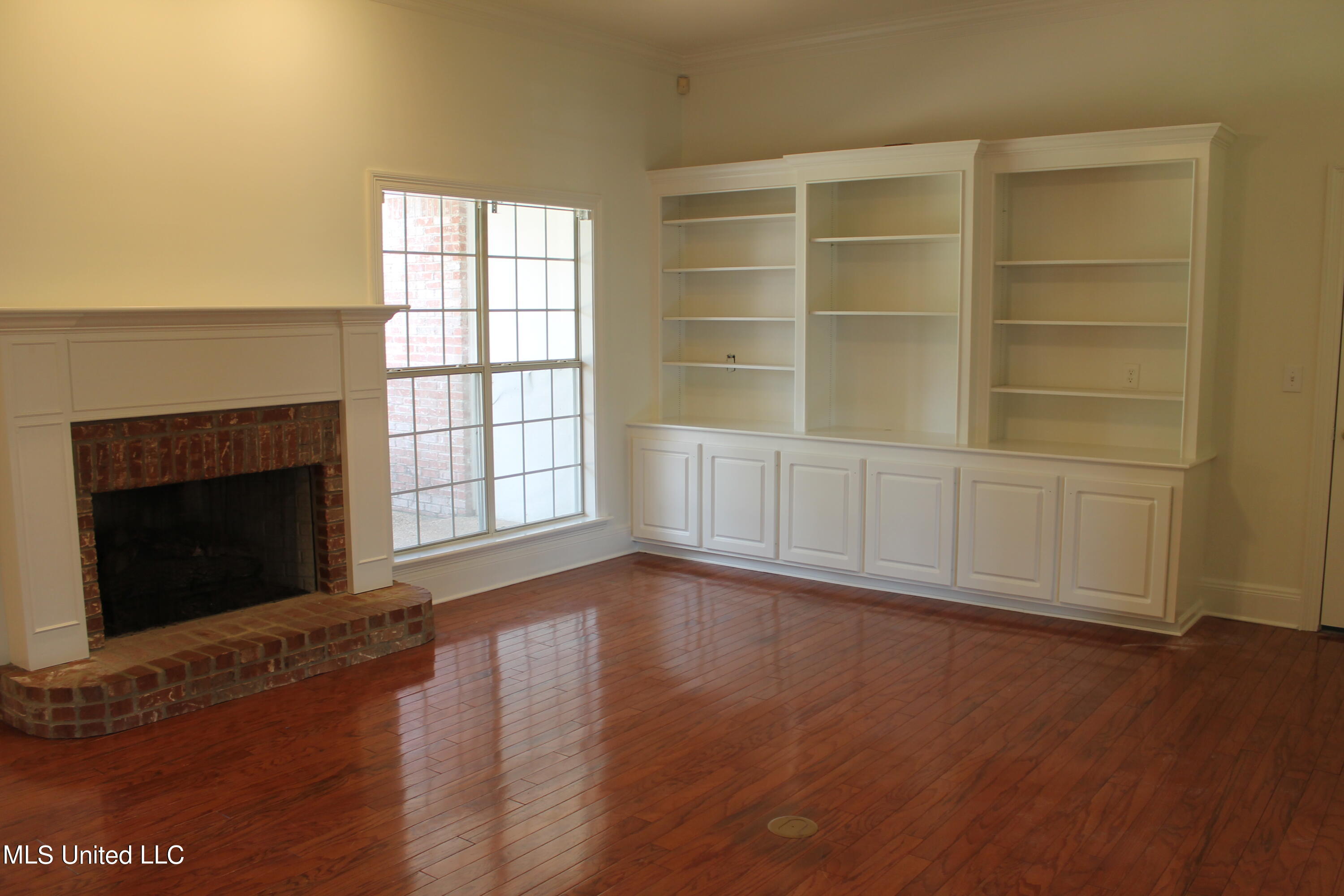 444 Jordan Ridge Place