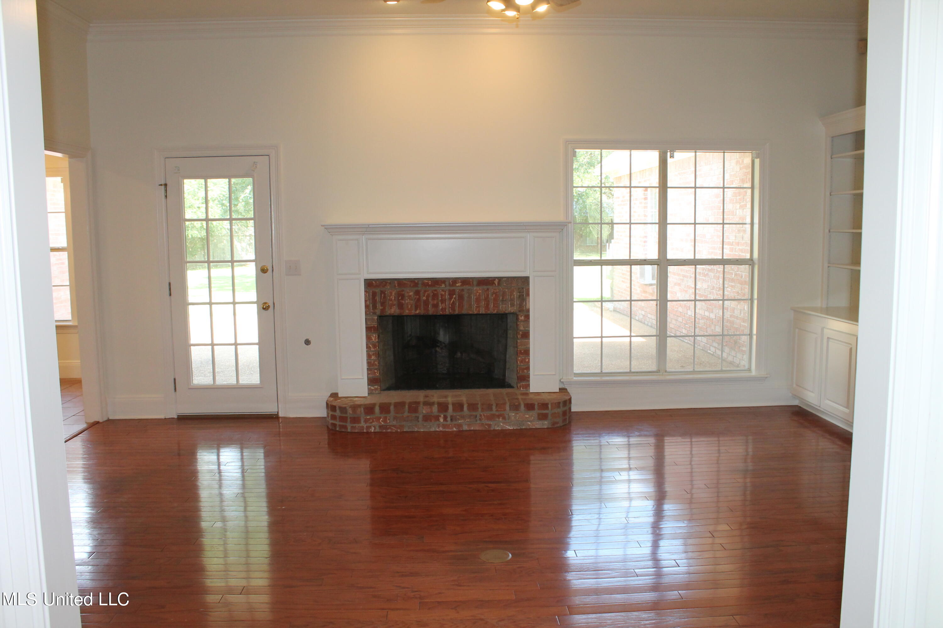 444 Jordan Ridge Place