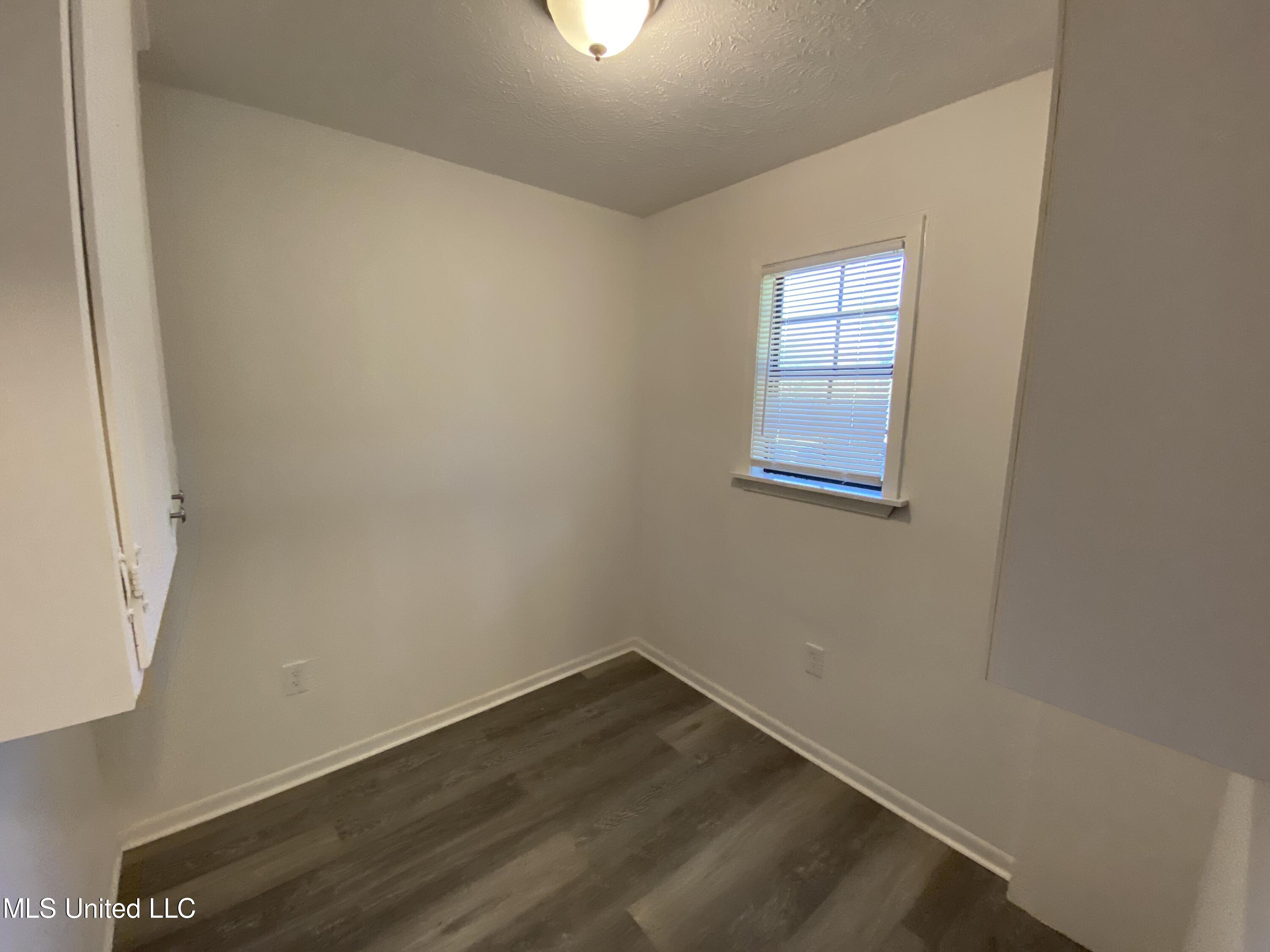 3291 Pauline Drive