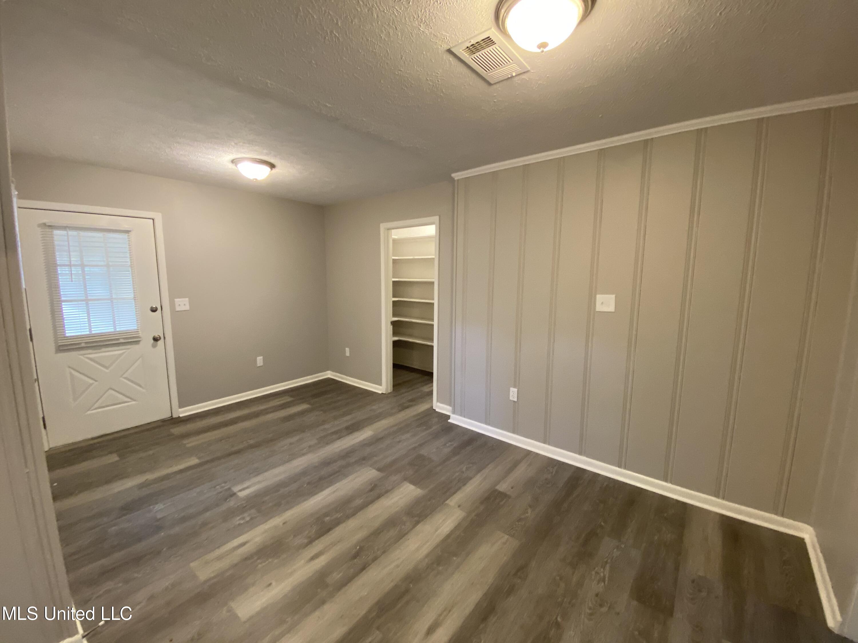 3291 Pauline Drive