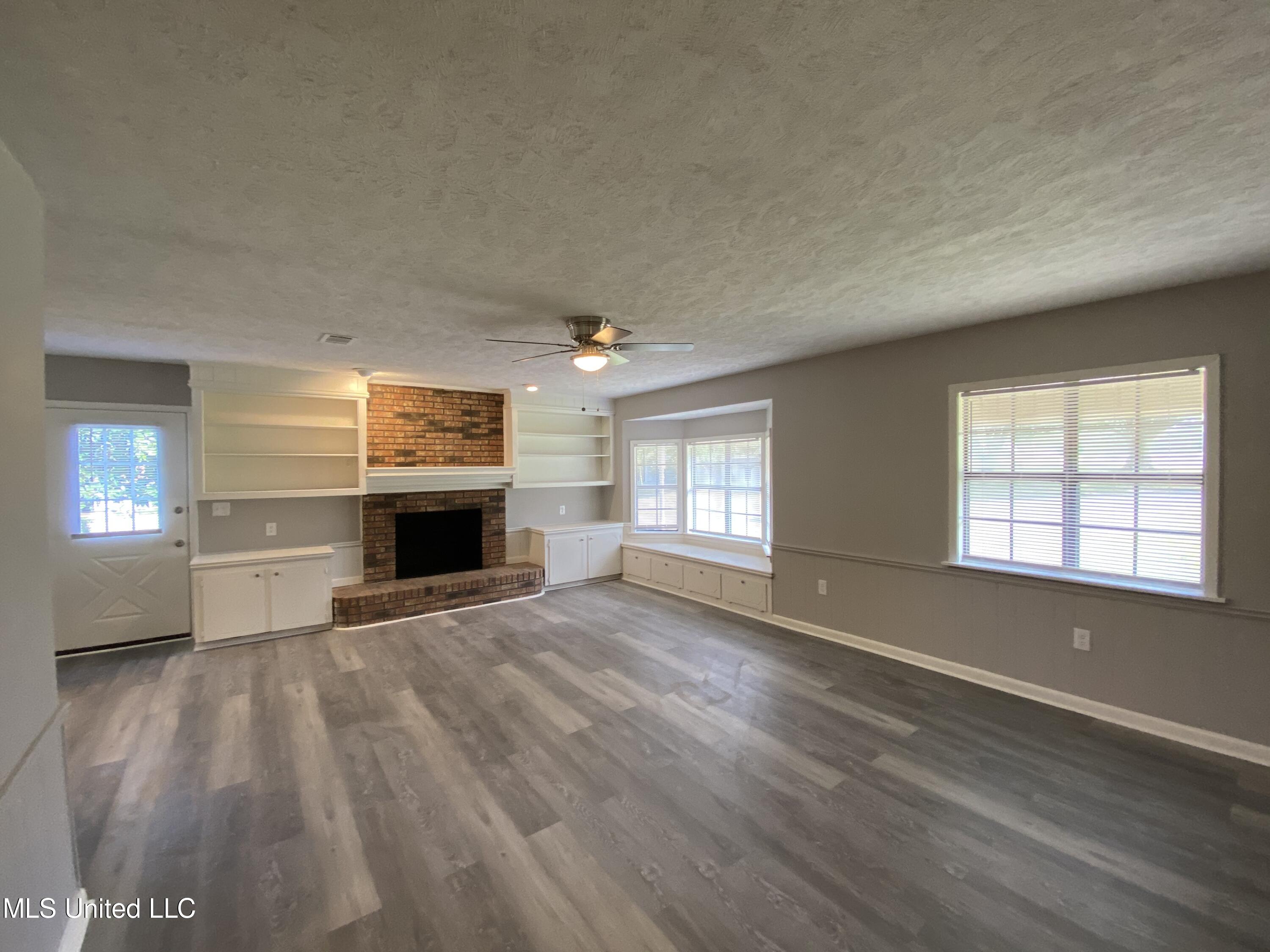 3291 Pauline Drive