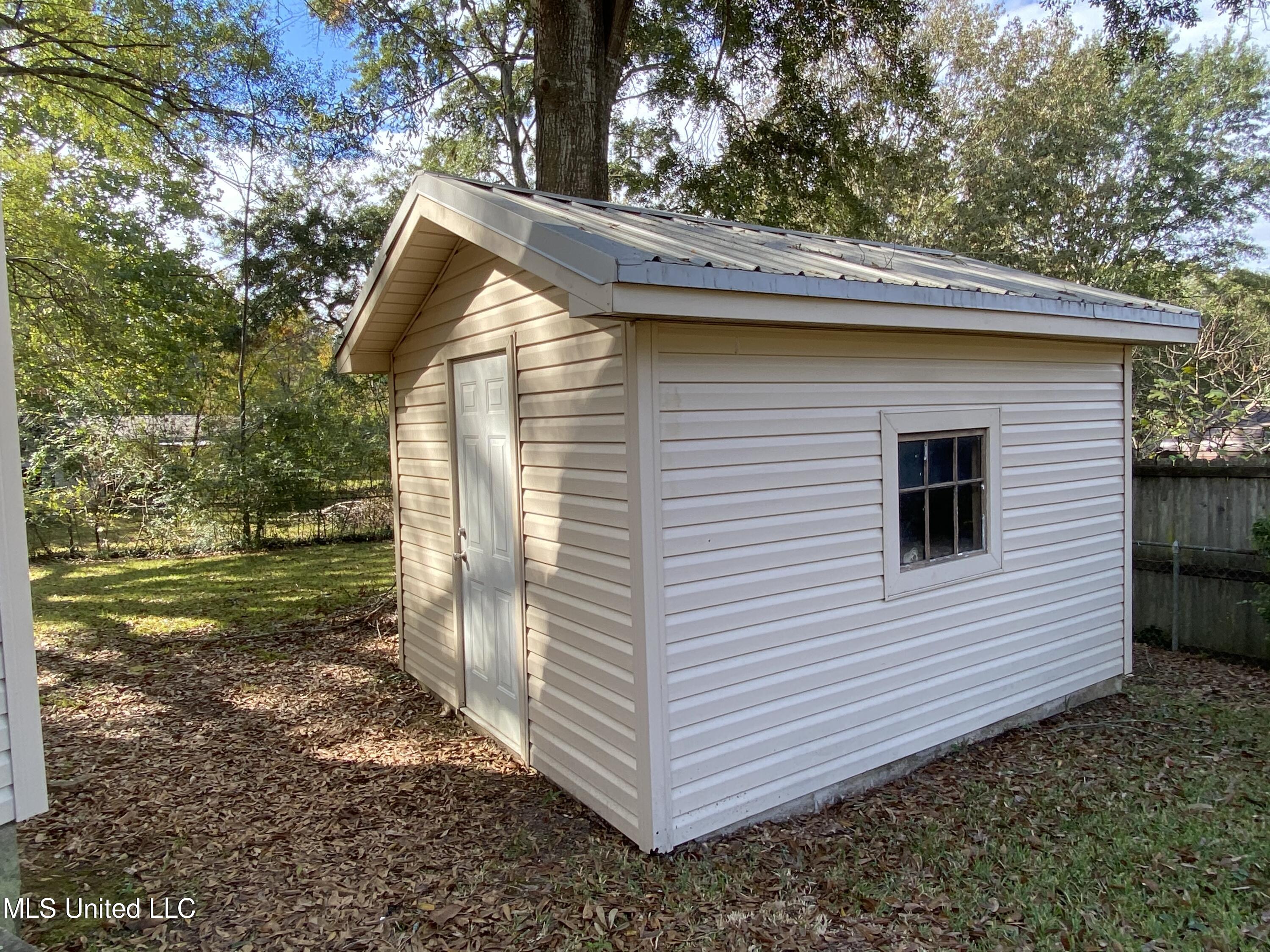 3291 Pauline Drive