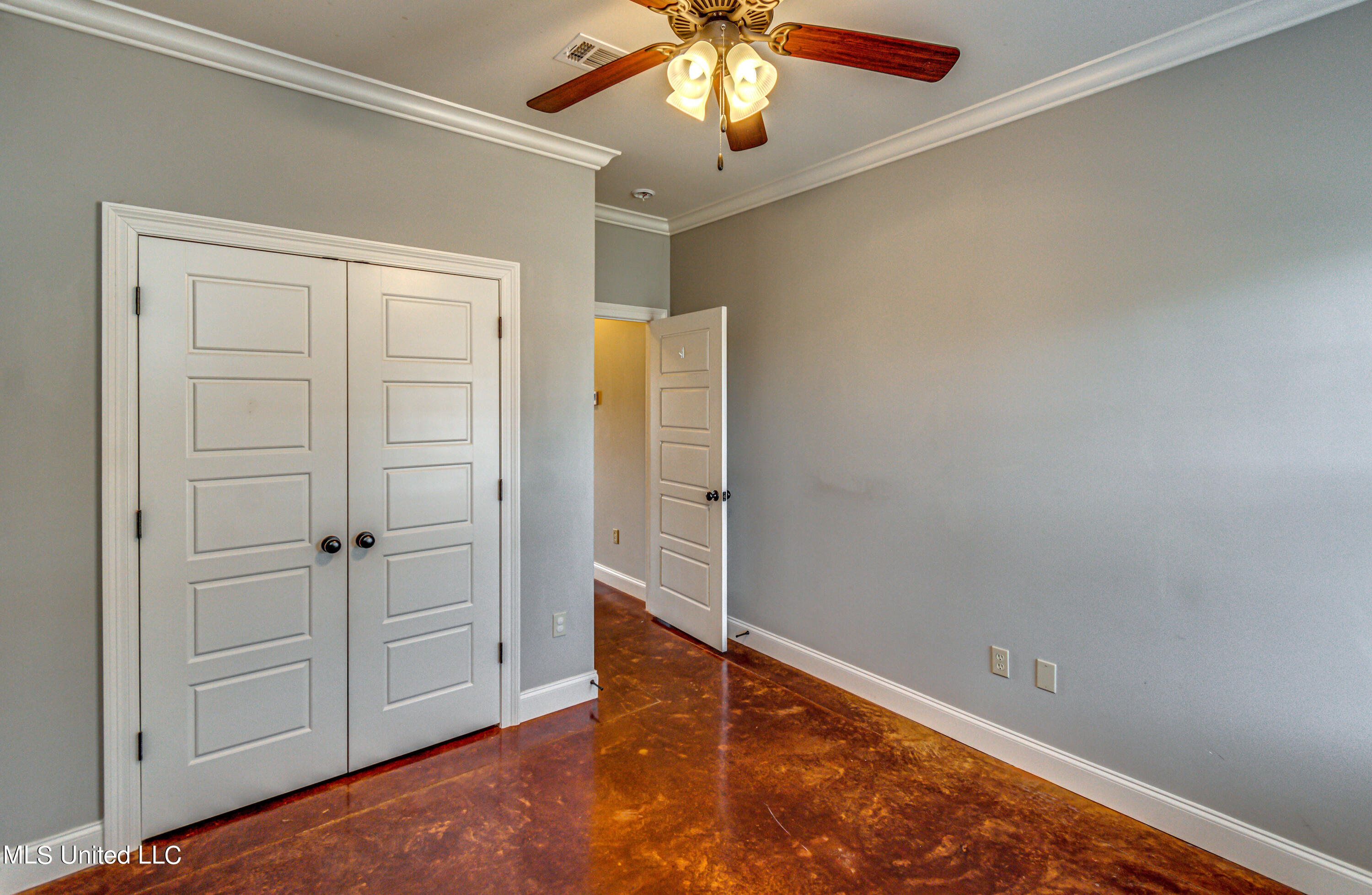 224 Greenfield Ridge Drive