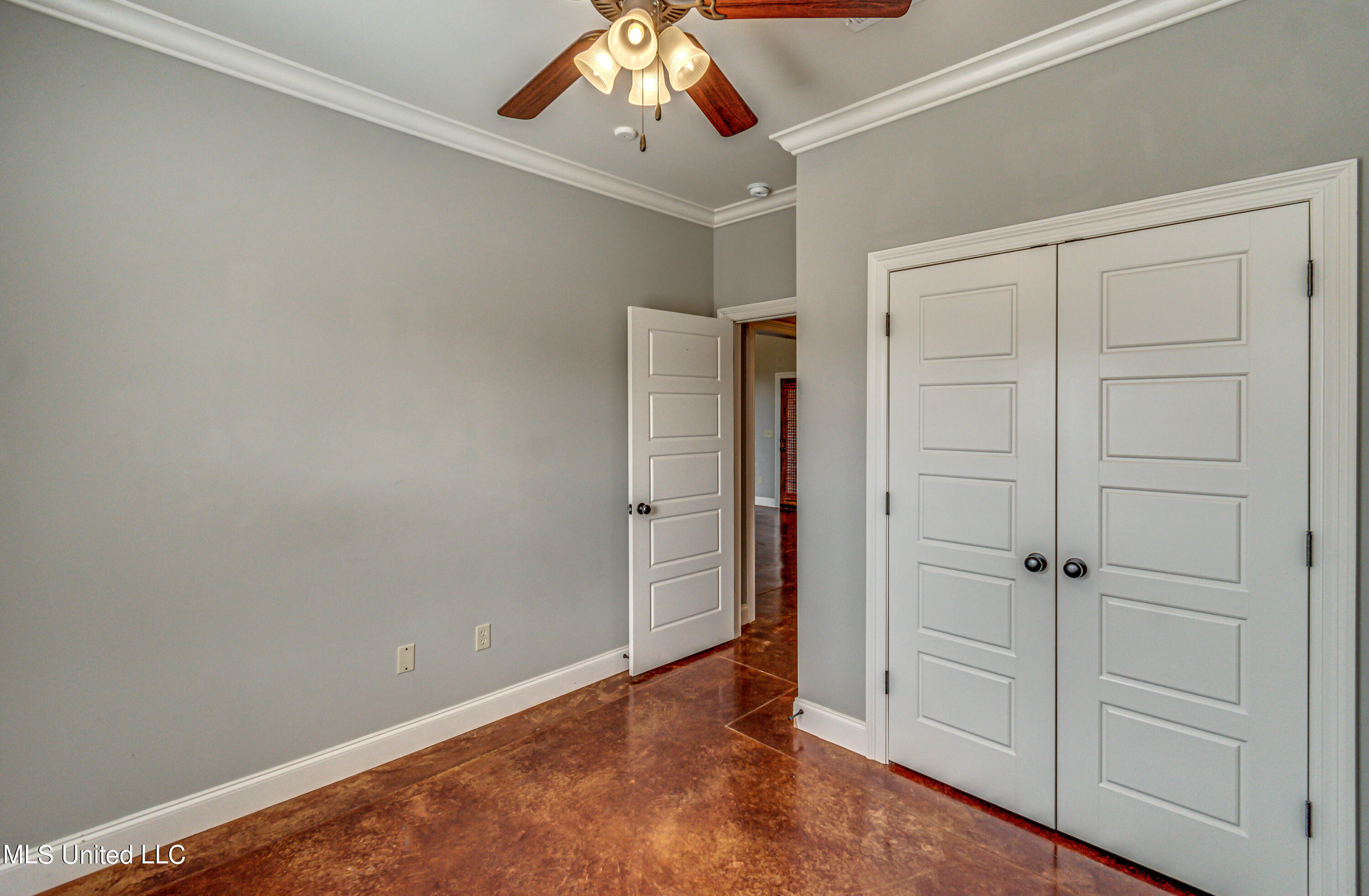 224 Greenfield Ridge Drive