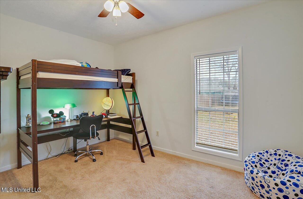 319 Arlington Circle