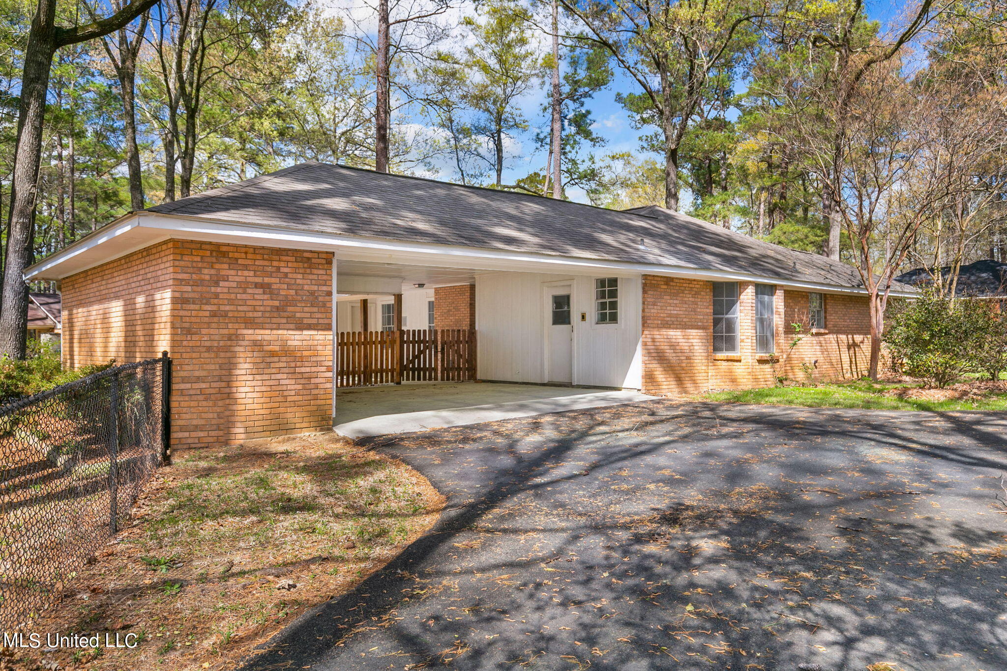 103 Whippoorwill Road