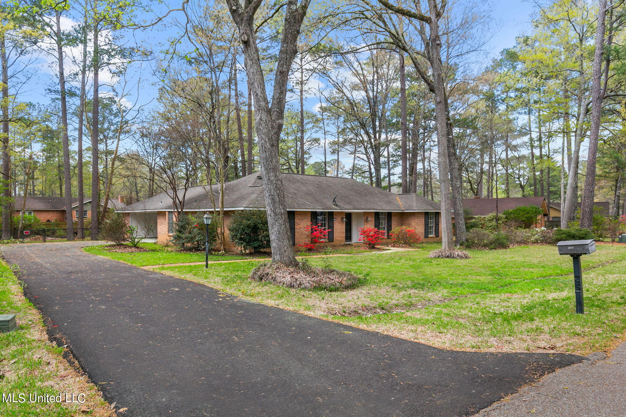 103 Whippoorwill Road