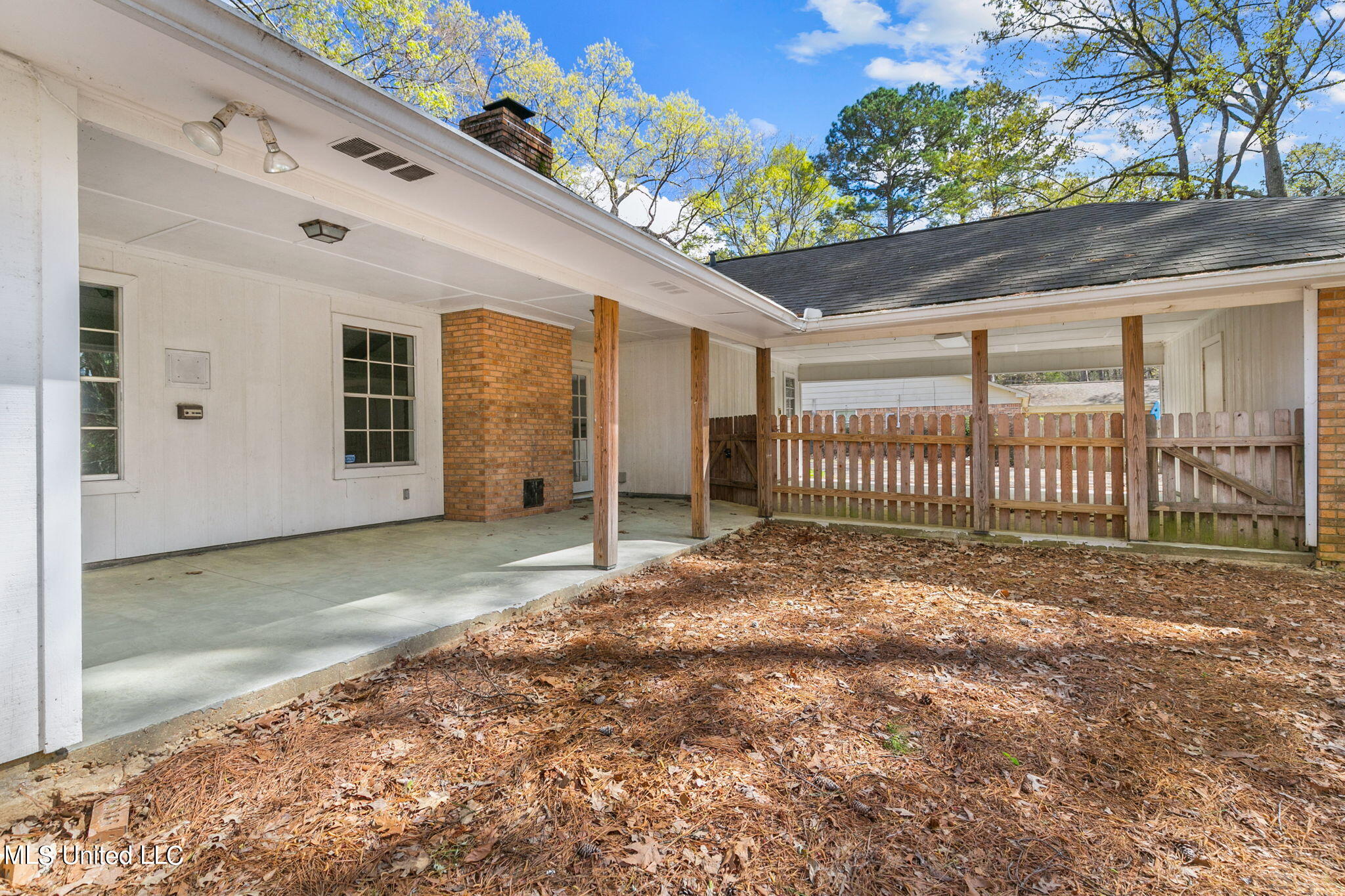 103 Whippoorwill Road