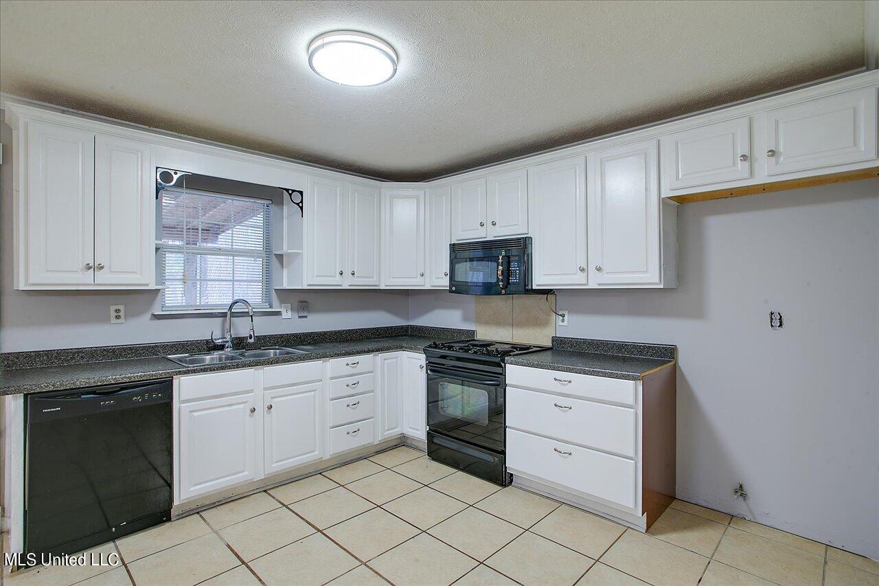 100 Sandy Hills Road