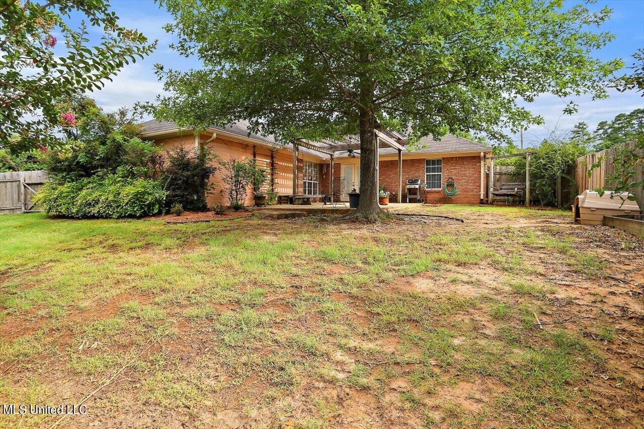 215 Overland Lane