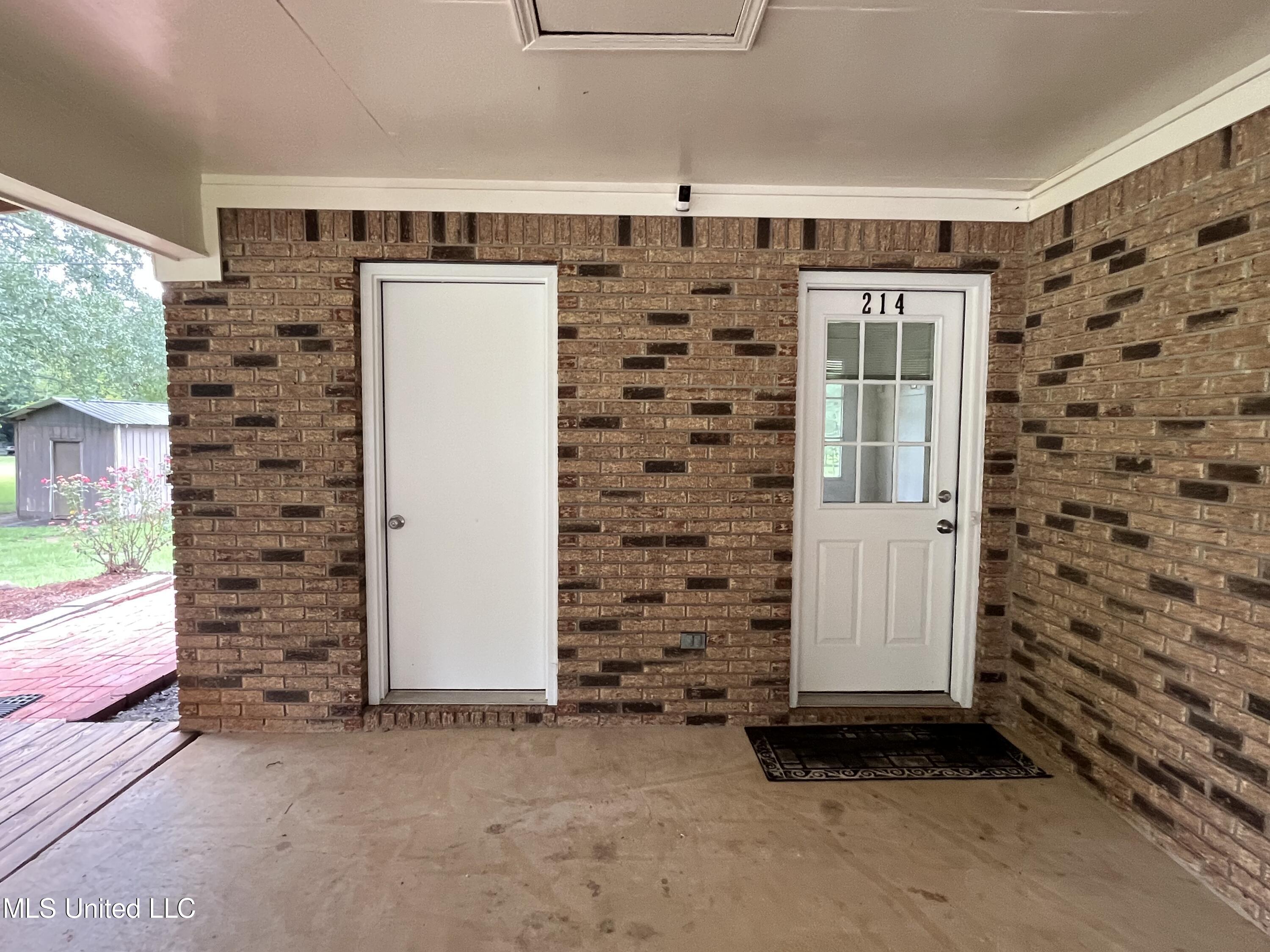 214 Boteler Road