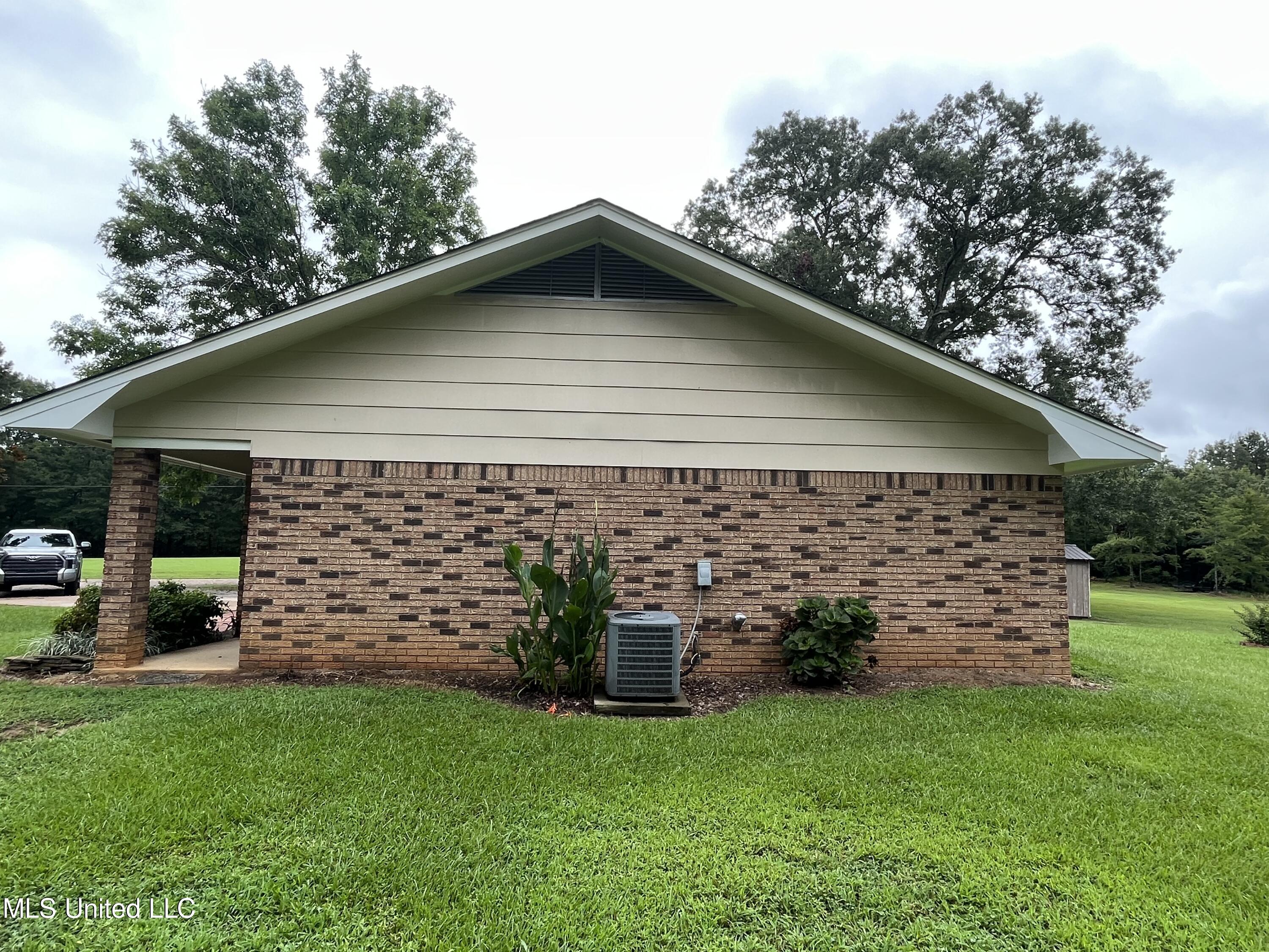 214 Boteler Road