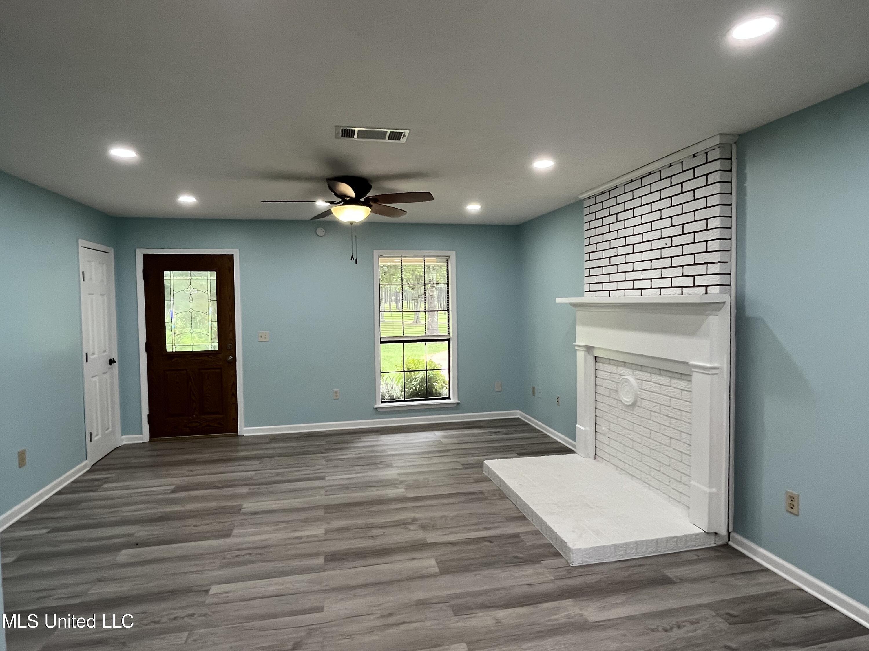 214 Boteler Road
