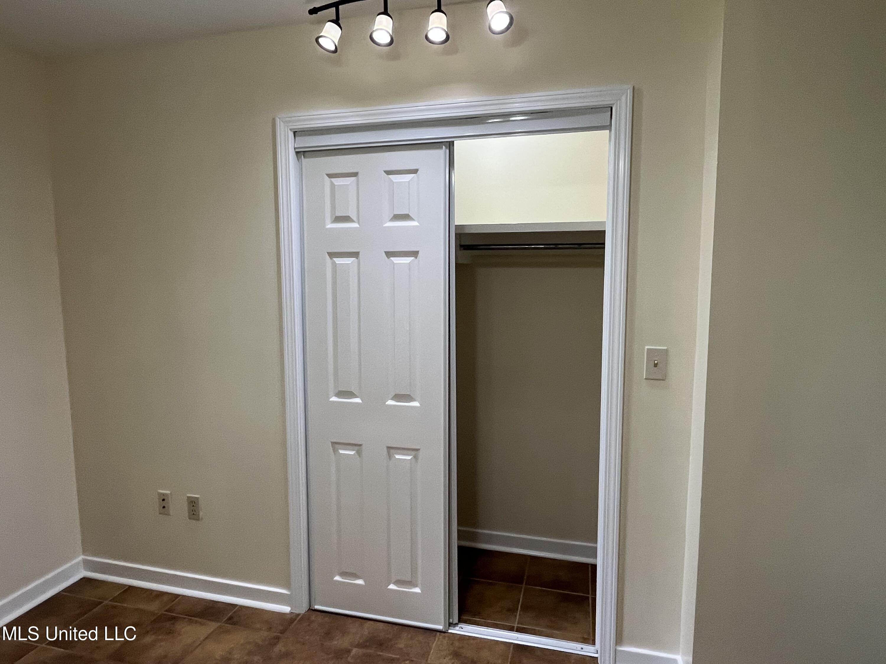 214 Boteler Road