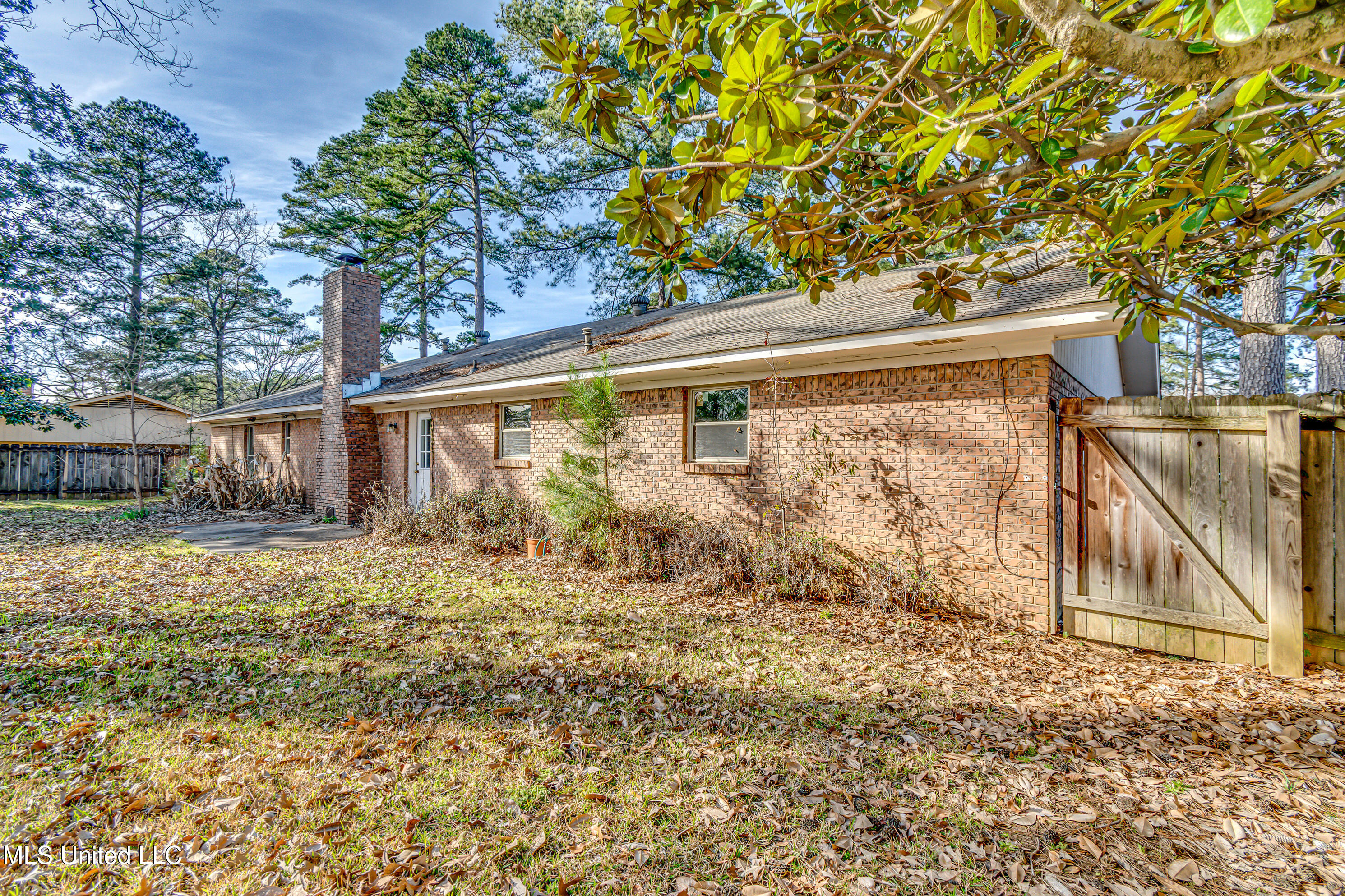 141 Fern Valley Road