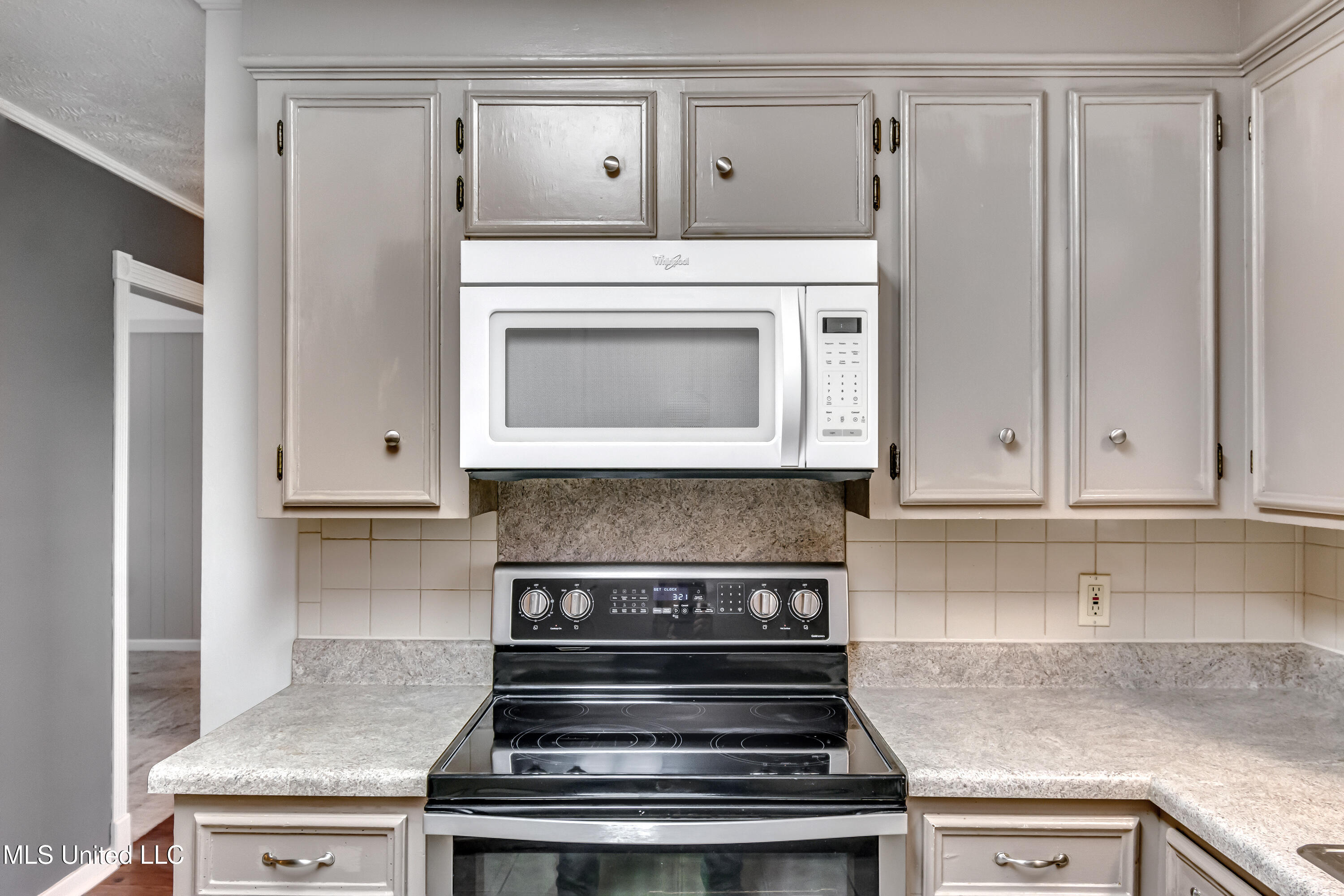 141 Fern Valley Road