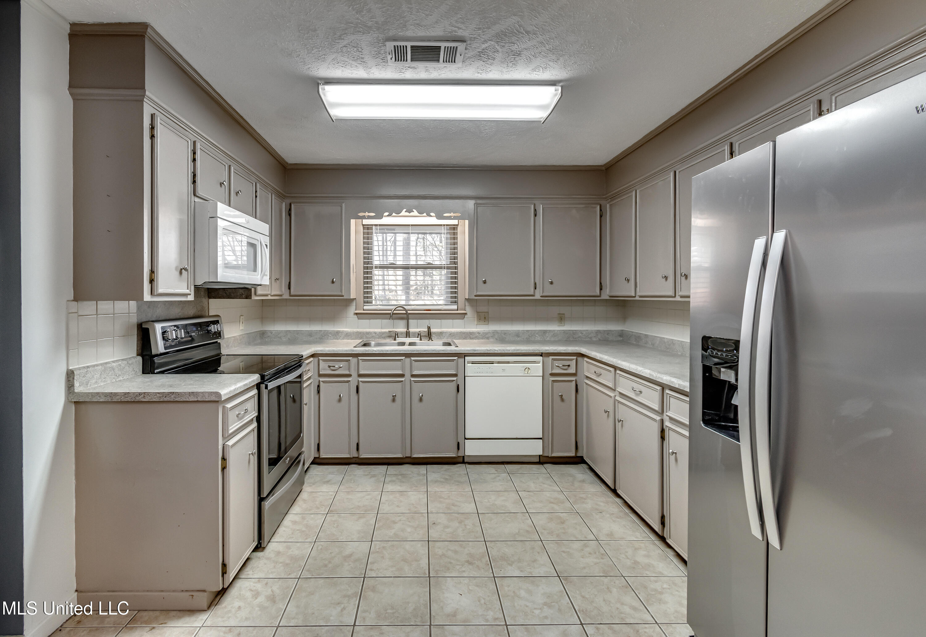 141 Fern Valley Road