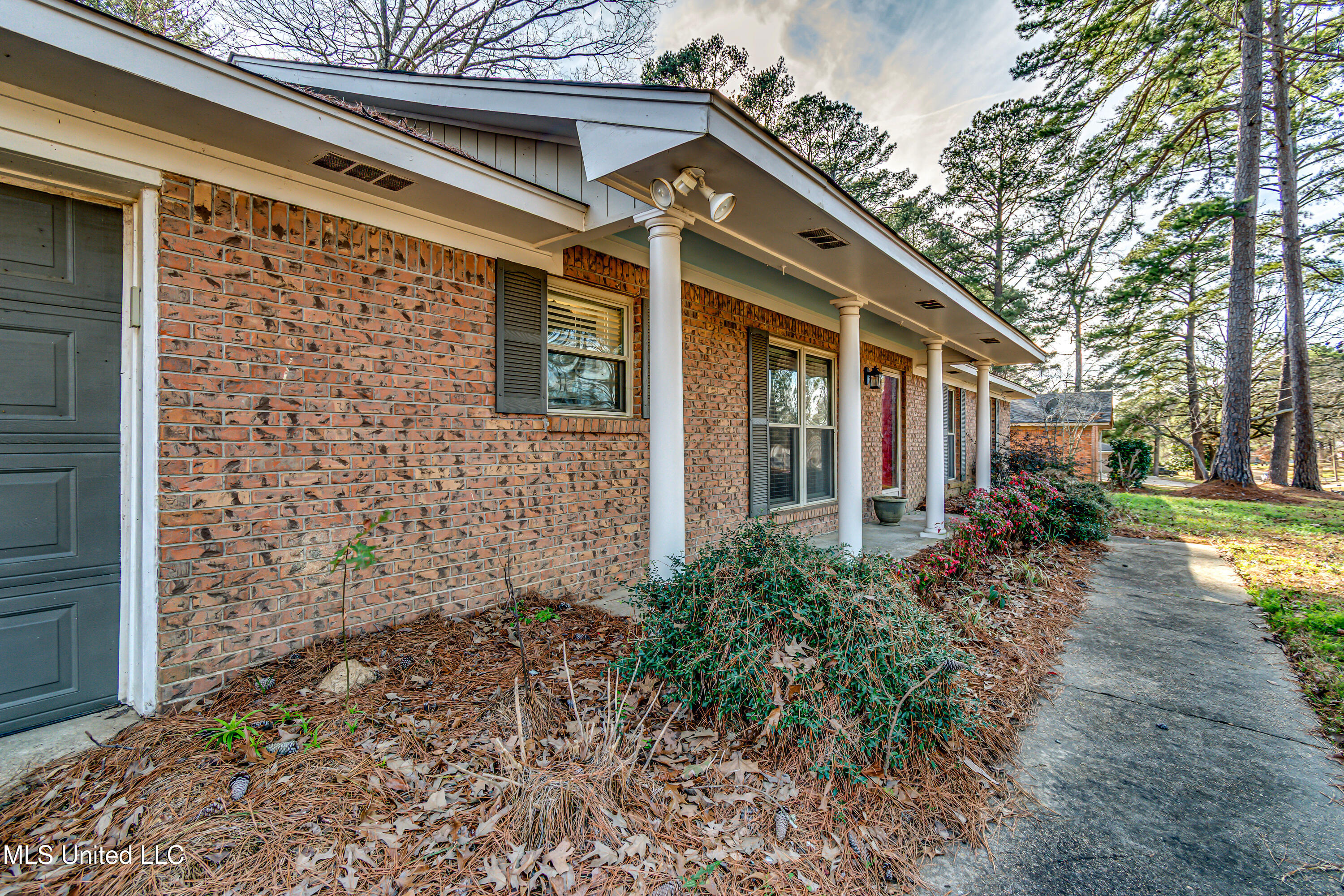 141 Fern Valley Road