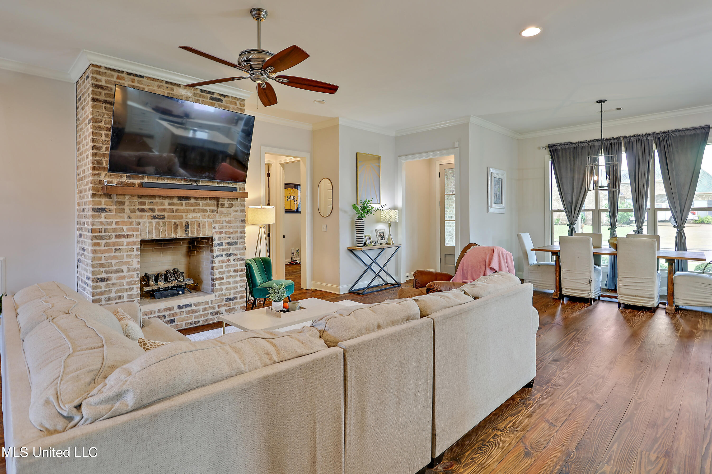 401 Duke Court, Flowood