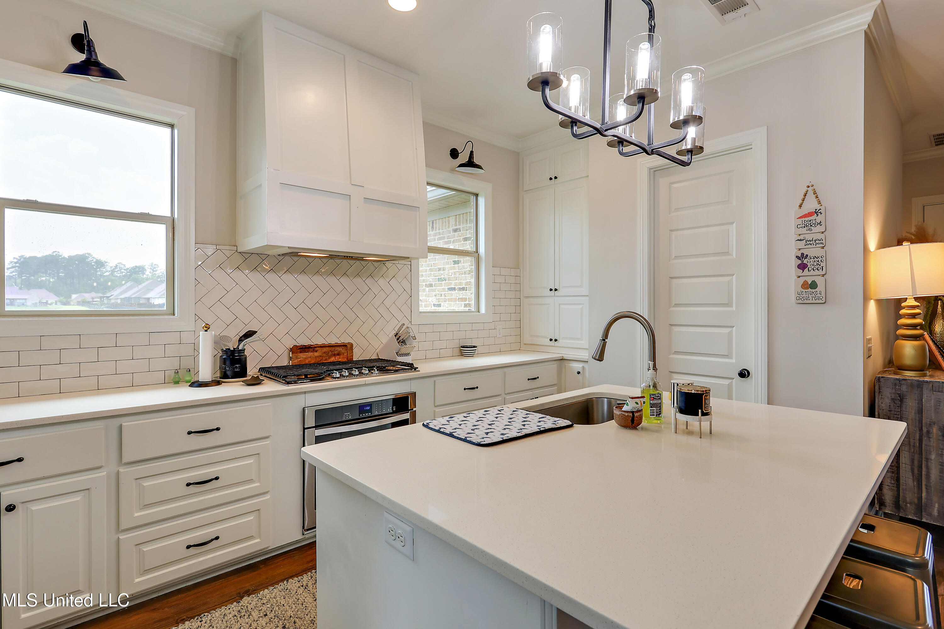 401 Duke Court, Flowood