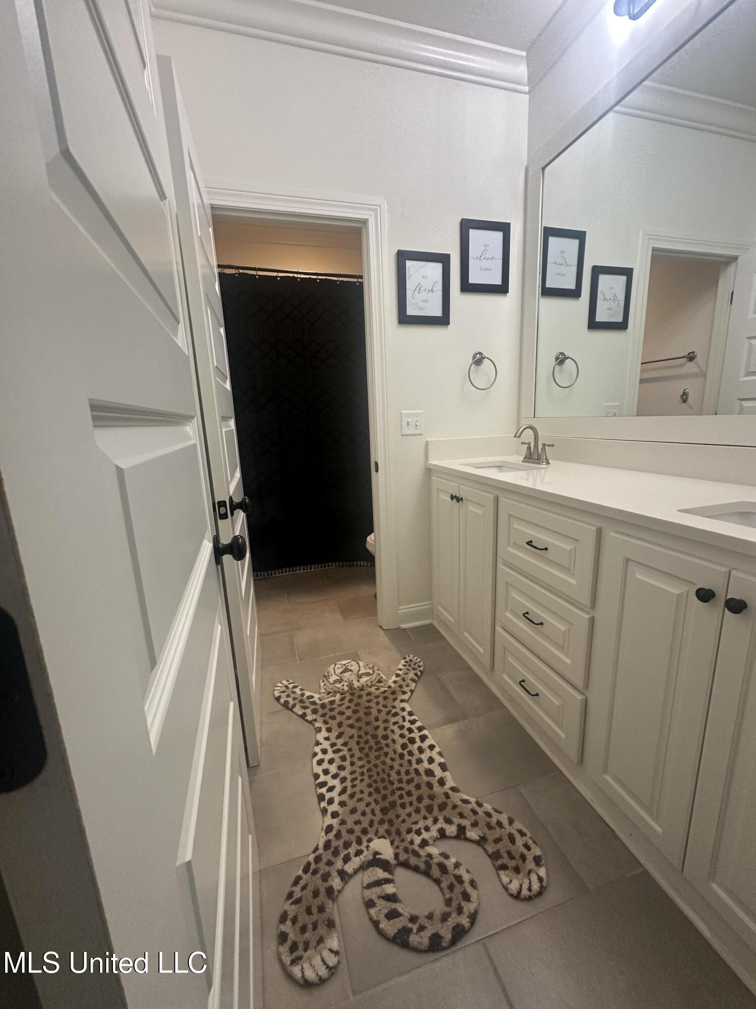 401 Duke Court, Flowood