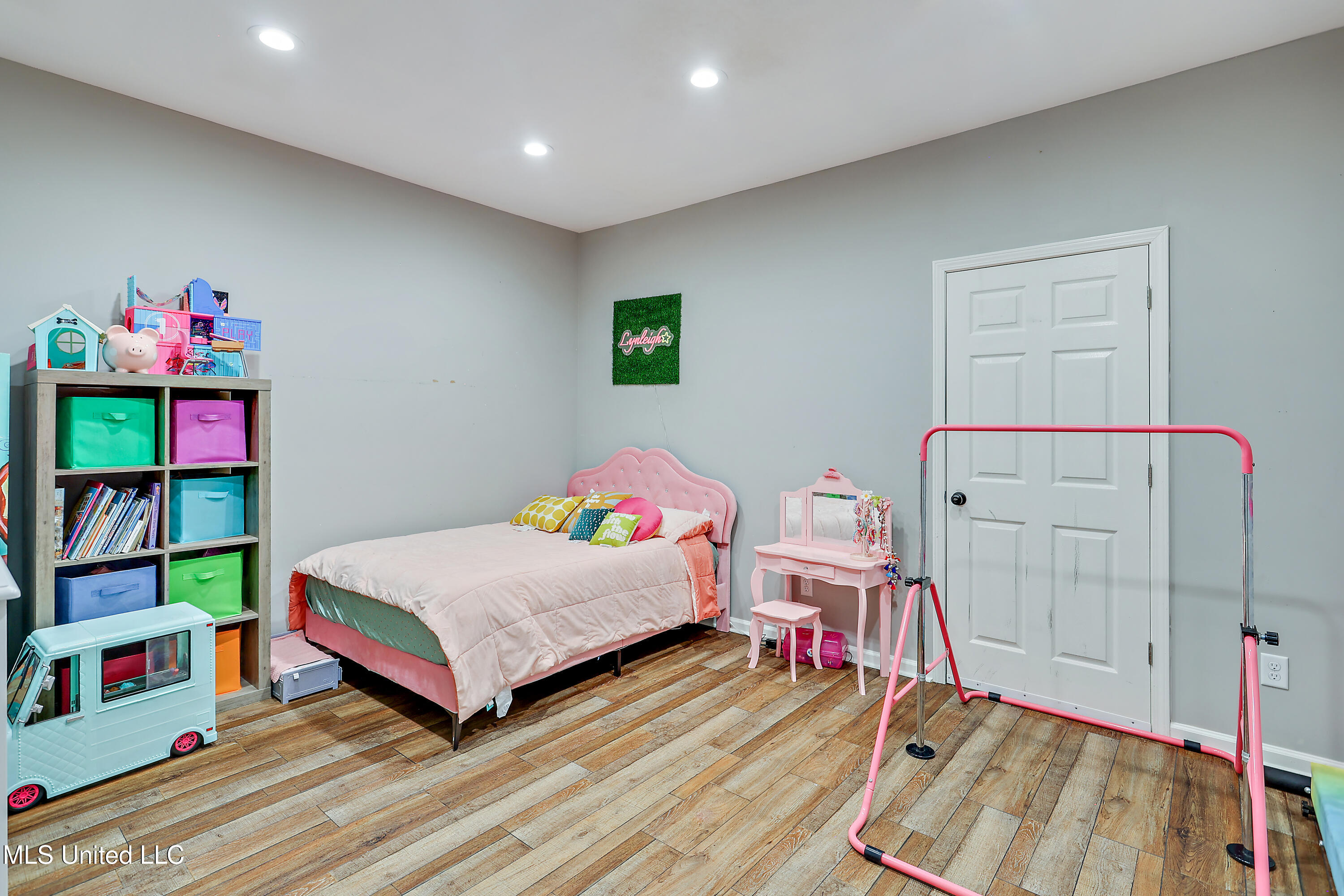 401 Duke Court, Flowood